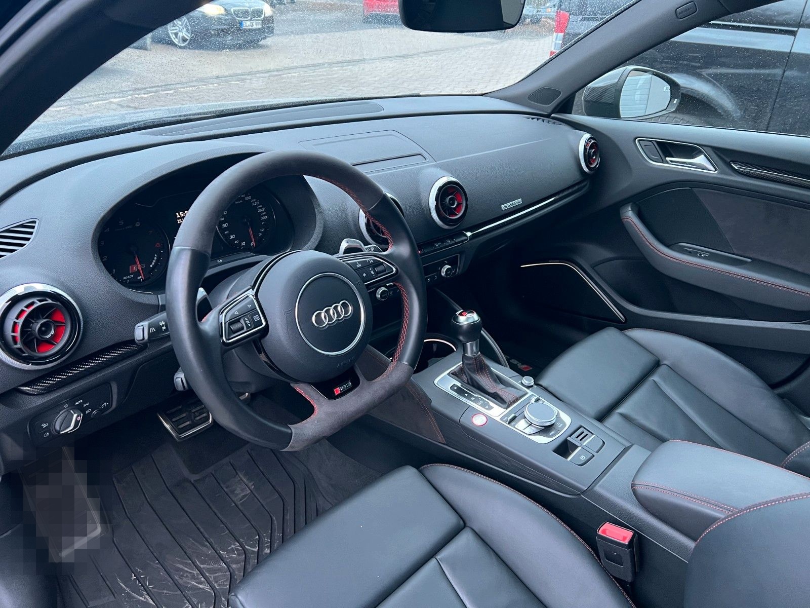 Audi RS3 Spb. 2.5 TFSI quattro 280 km/h Carbon VOLL! foto 6