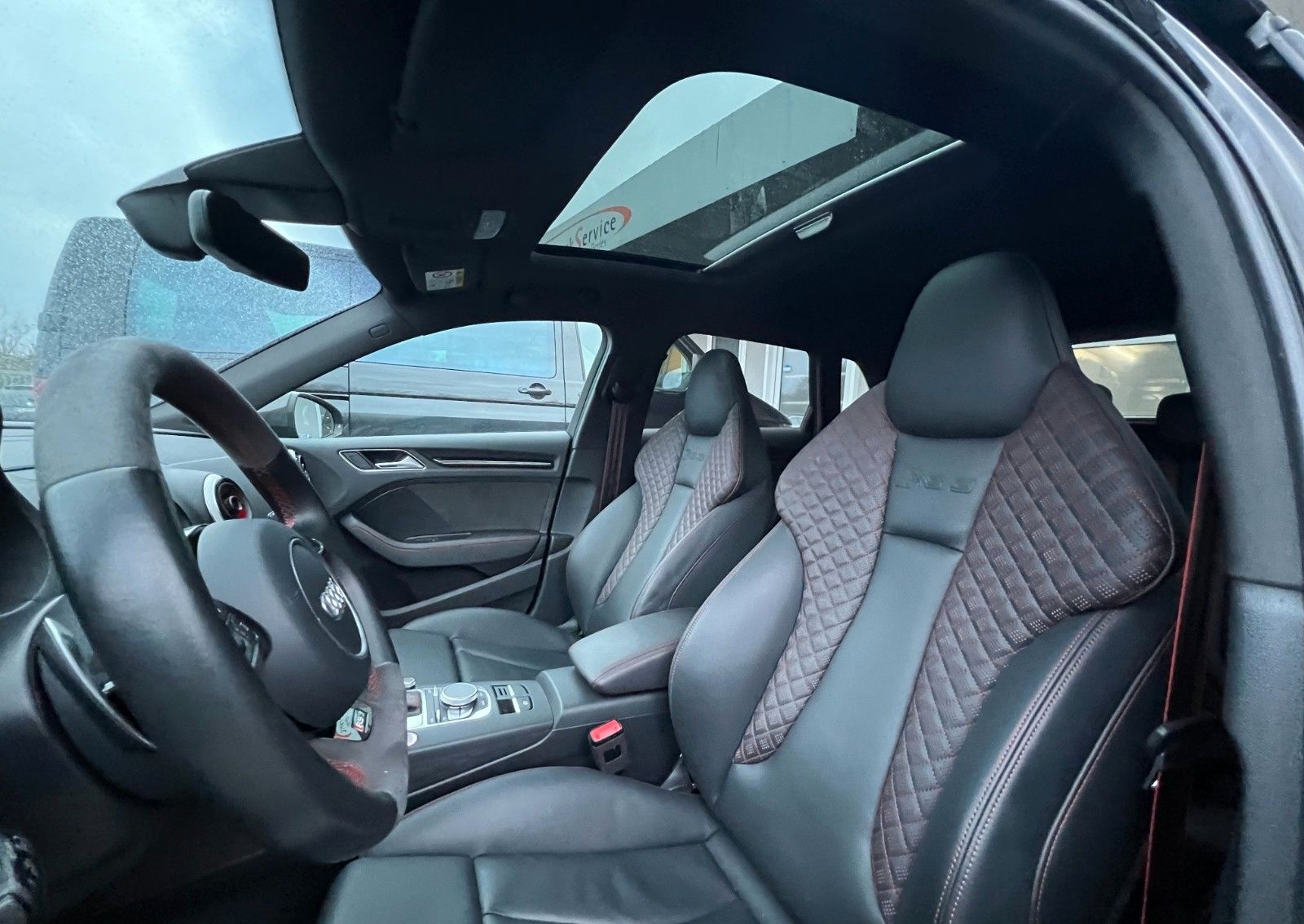 Audi RS3 Spb. 2.5 TFSI quattro 280 km/h Carbon VOLL! foto 7