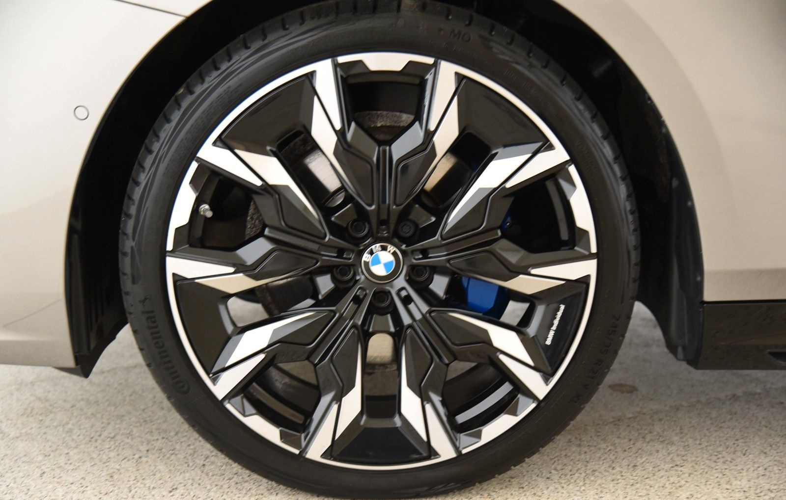 BMW 520d xDrive M Sport Pro ACC Pano LED 360° AHK foto 23