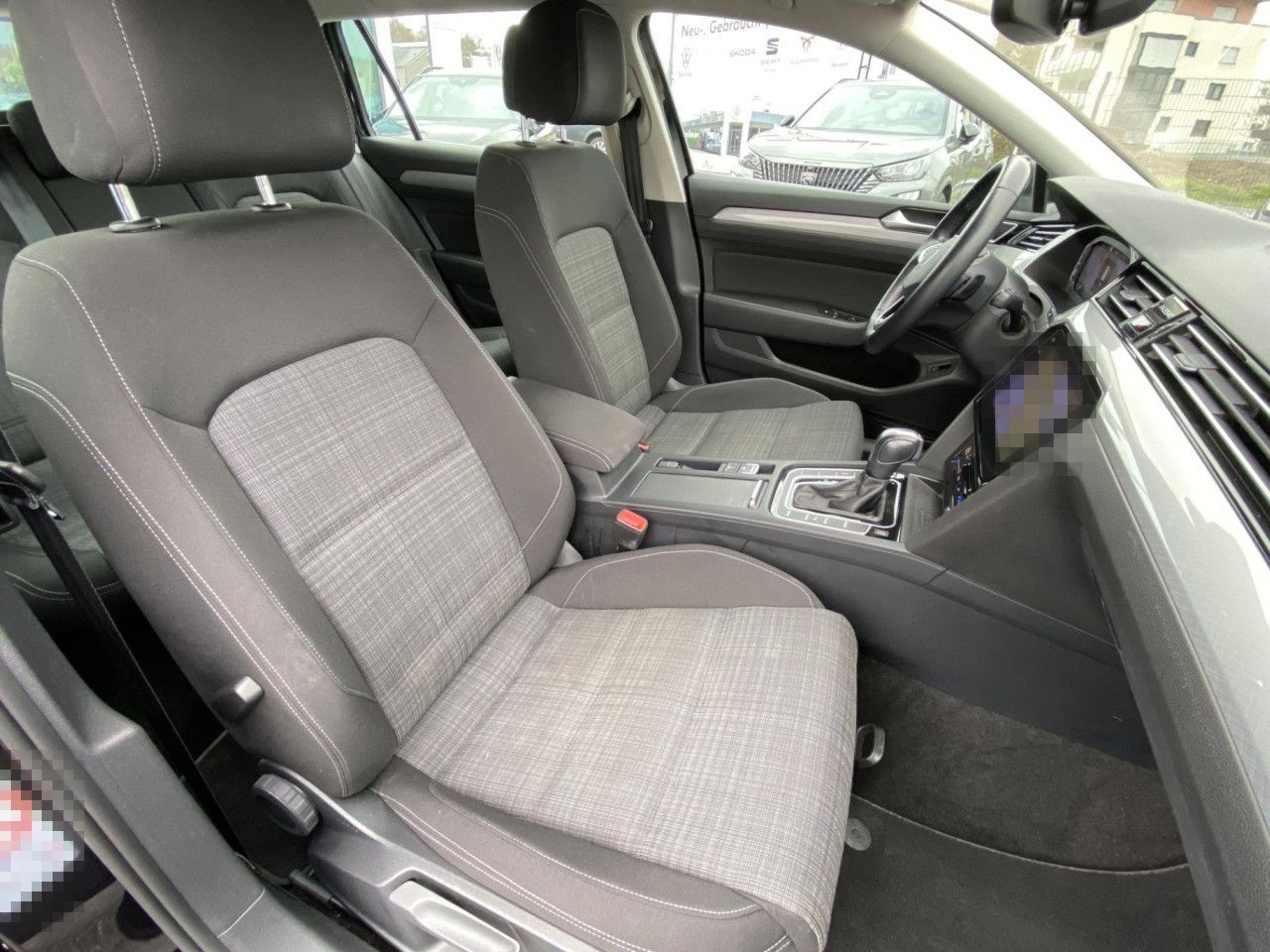 Volkswagen Passat Variant 1.5 TSI DSG Business foto 14