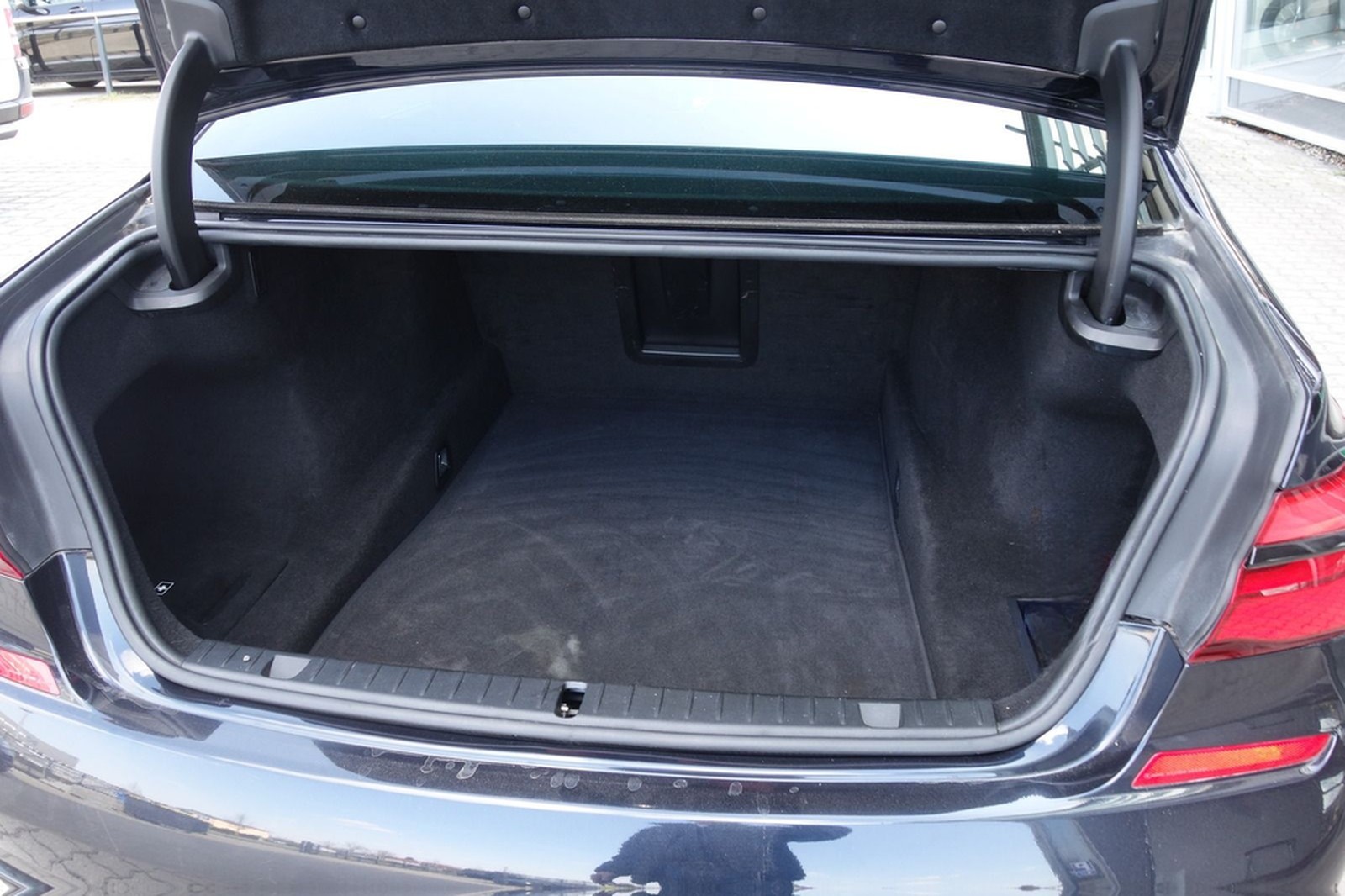BMW 730 d xDrive M PAKET GSD/LUFT/ACC/TOTW/KAM foto 19
