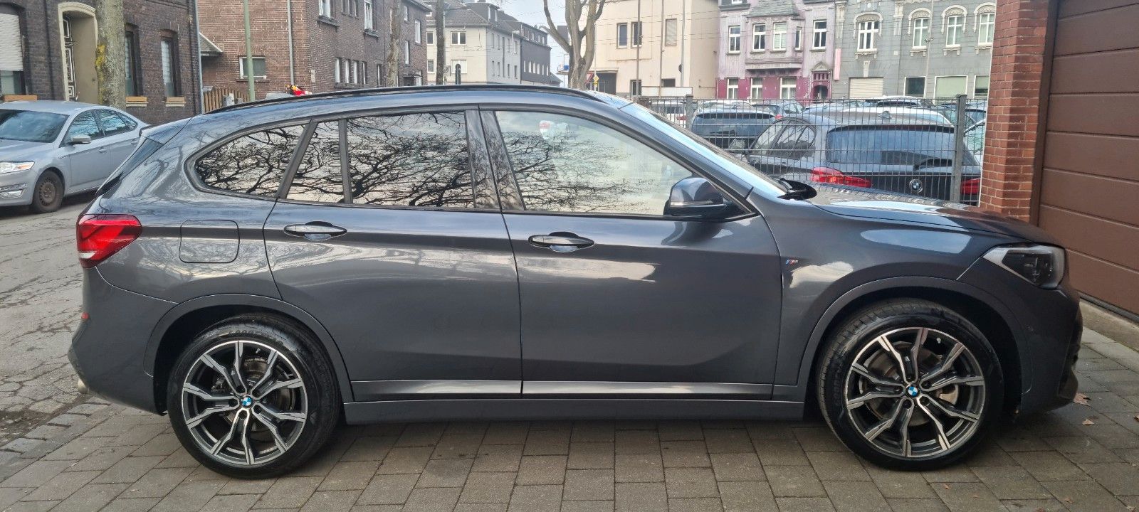BMW X1 sDrive 20 i M Sport foto 9