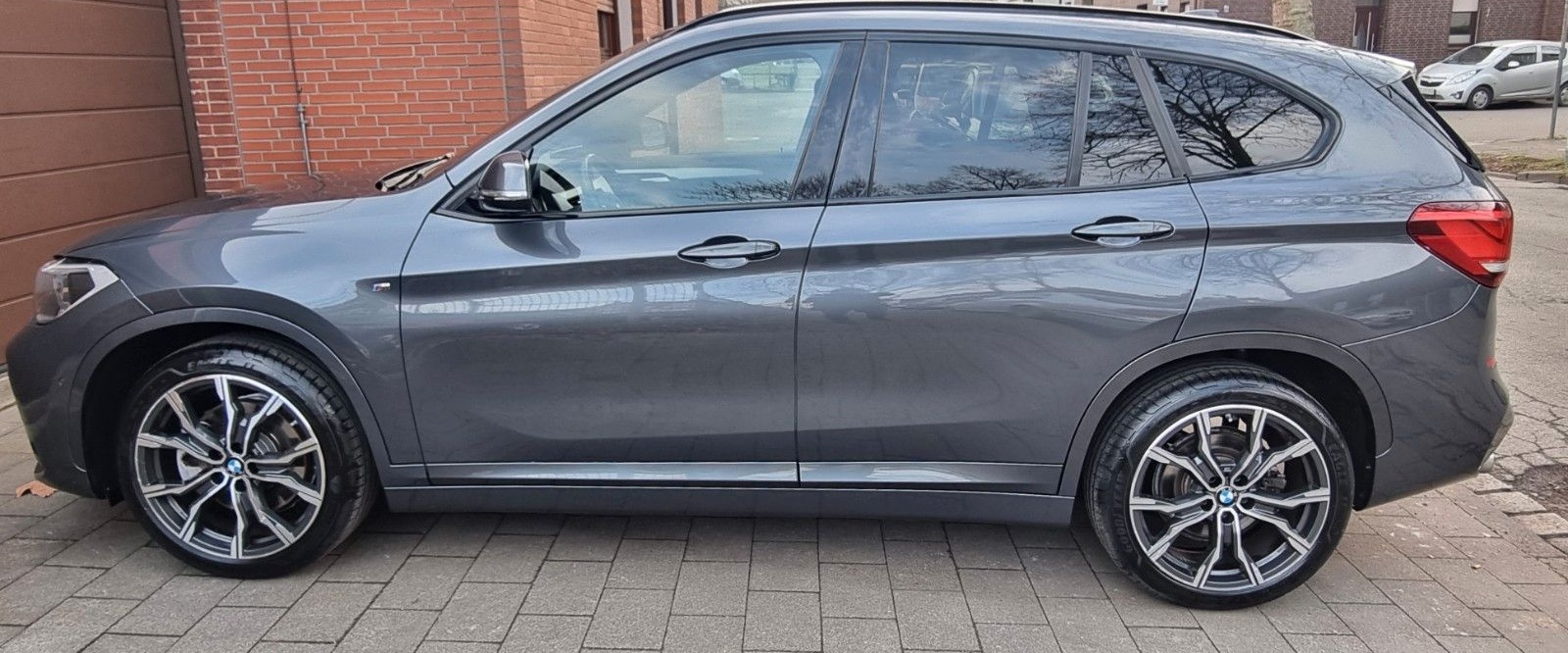 BMW X1 sDrive 20 i M Sport foto 10