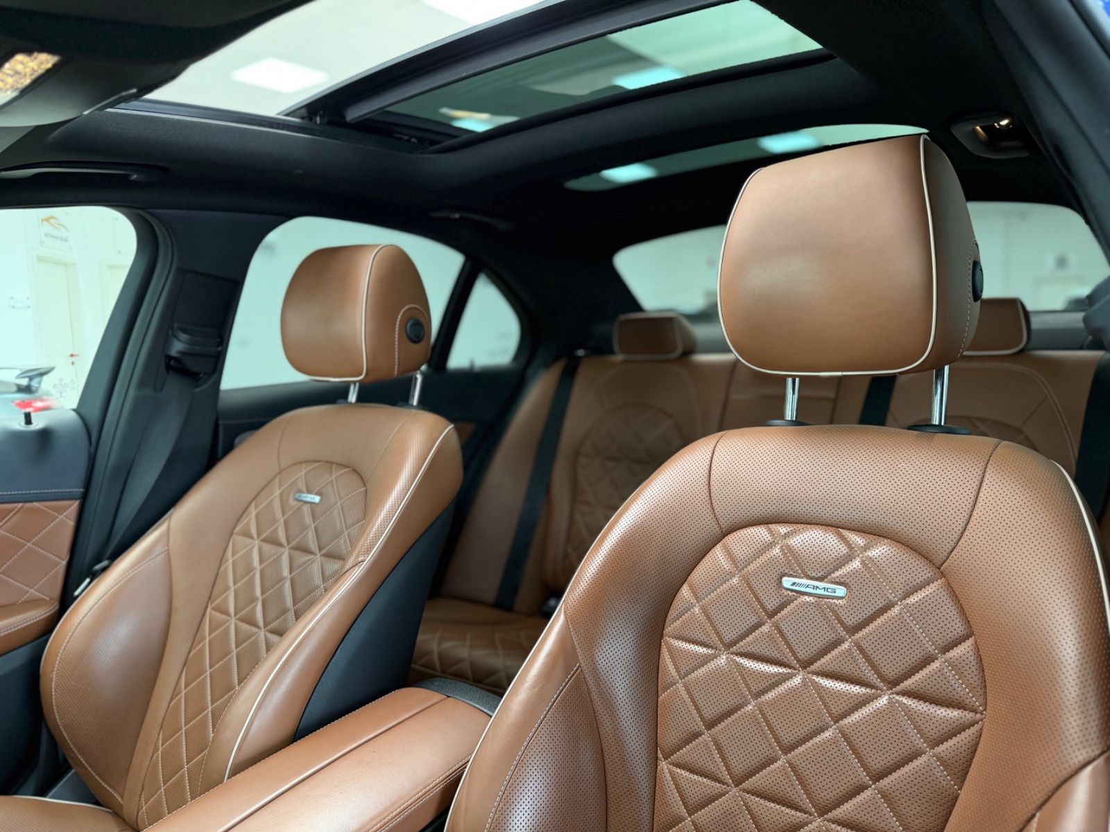 Mercedes-Benz C63S AMG /DESIGNO/BURM./360°-KAM/PANO/HUD/MEMORY foto 16