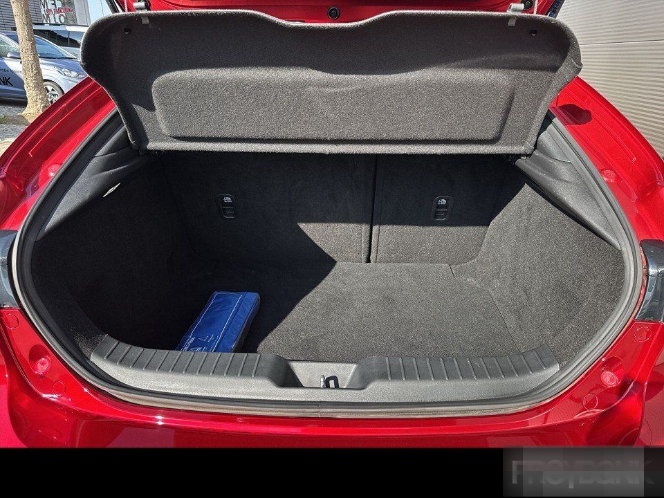 Mazda 3 SKYACTIV-X 2.0 M Hybrid SELECTION DESIGN-P., P foto 9
