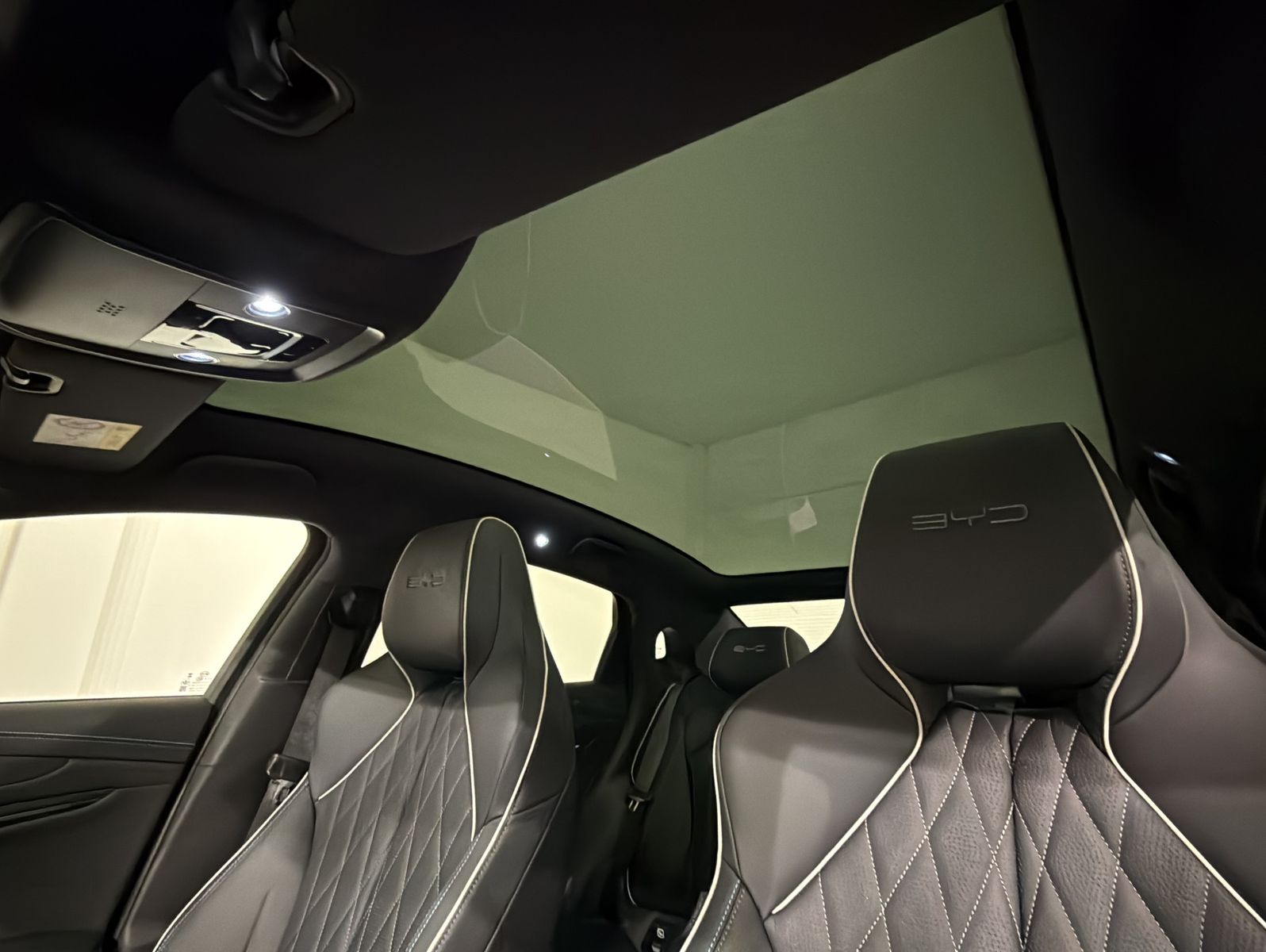 BYD Seal AWD Excellence PANO | 360° | LAS | HEAD UP foto 14