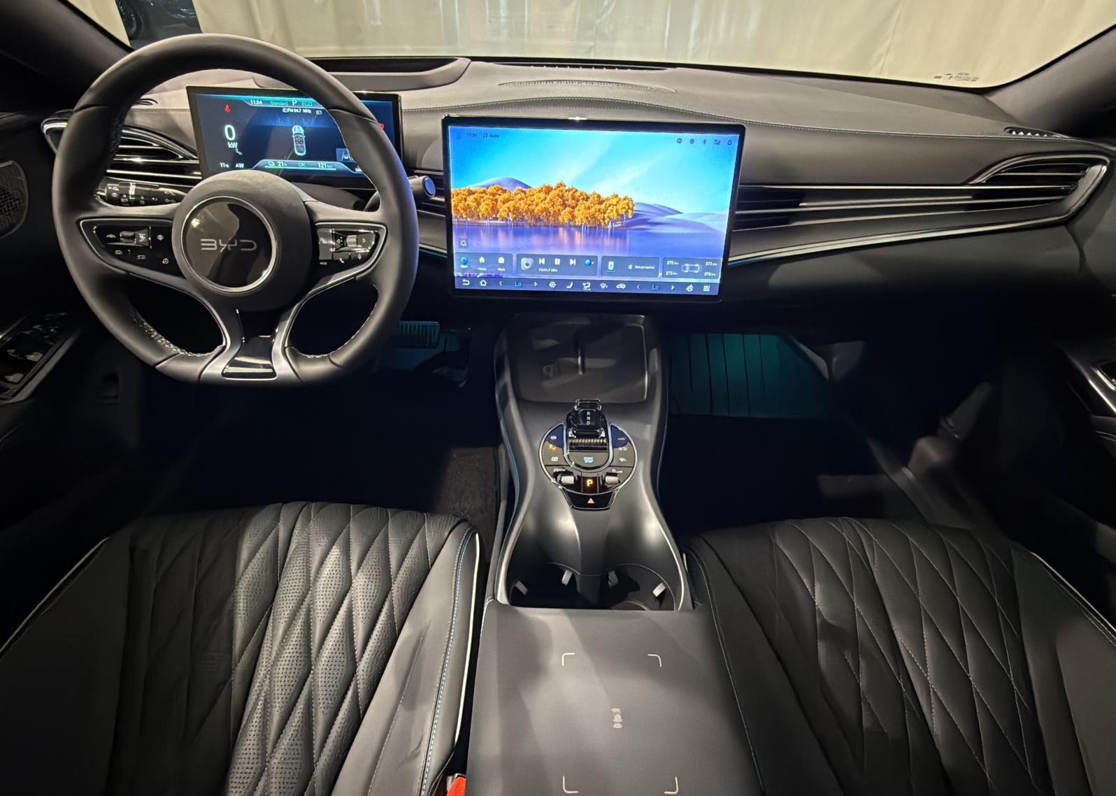 BYD Seal AWD Excellence PANO | 360° | LAS | HEAD UP foto 4