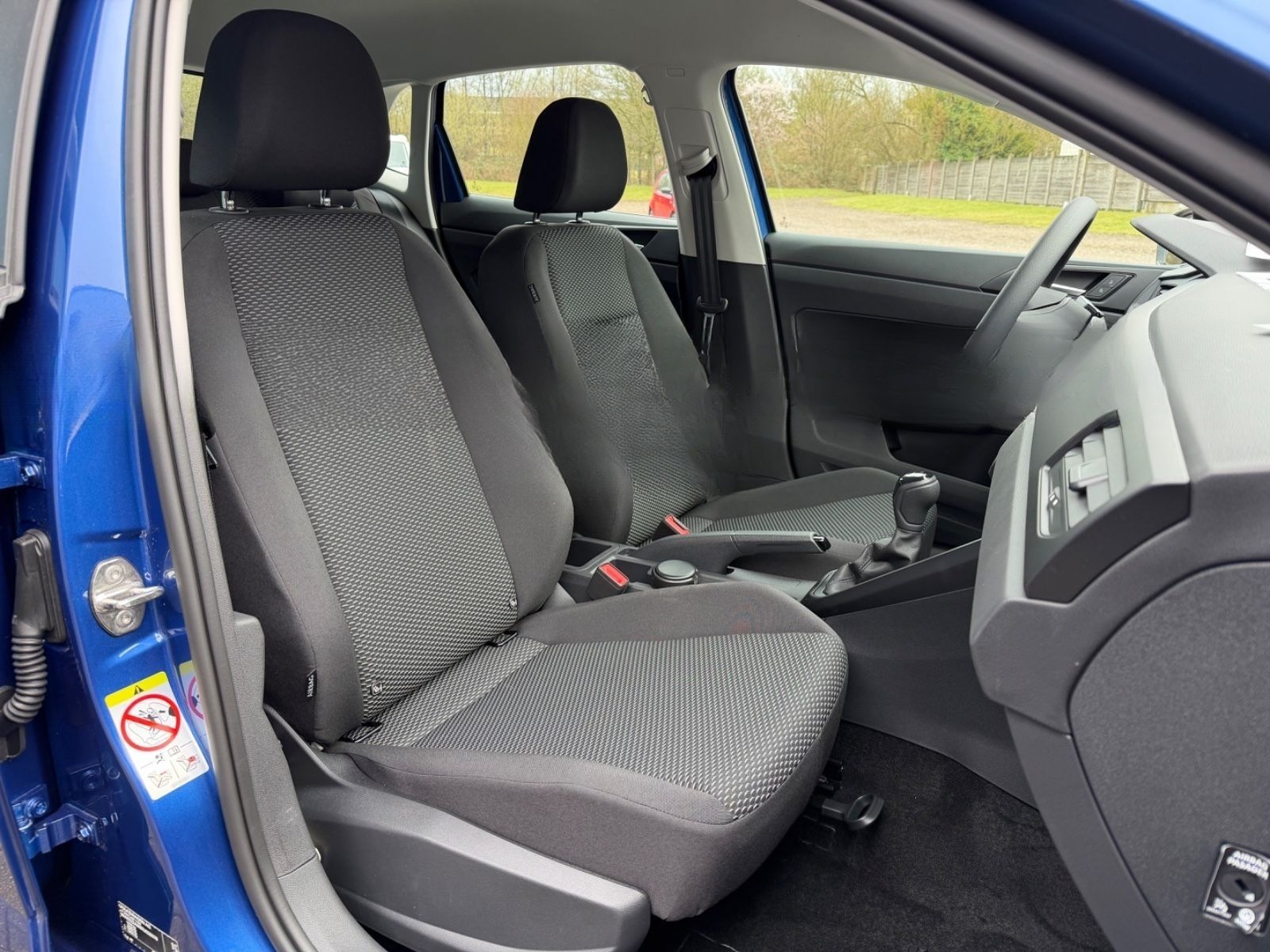 Volkswagen Polo VI APP,LED,LANE,SITZH foto 13