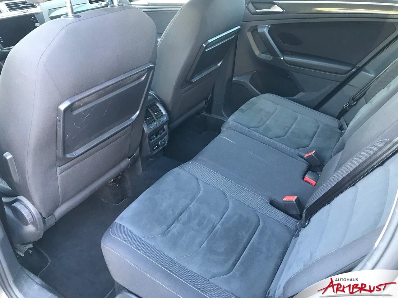 Volkswagen Tiguan Highline 132KW 4 Motion DSG Navi LED foto 6