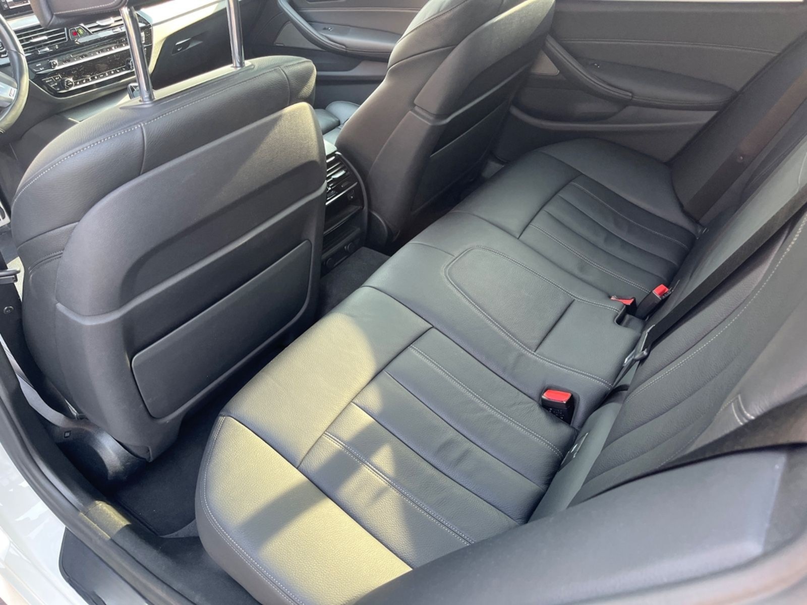BMW 530d Touring A - foto 8