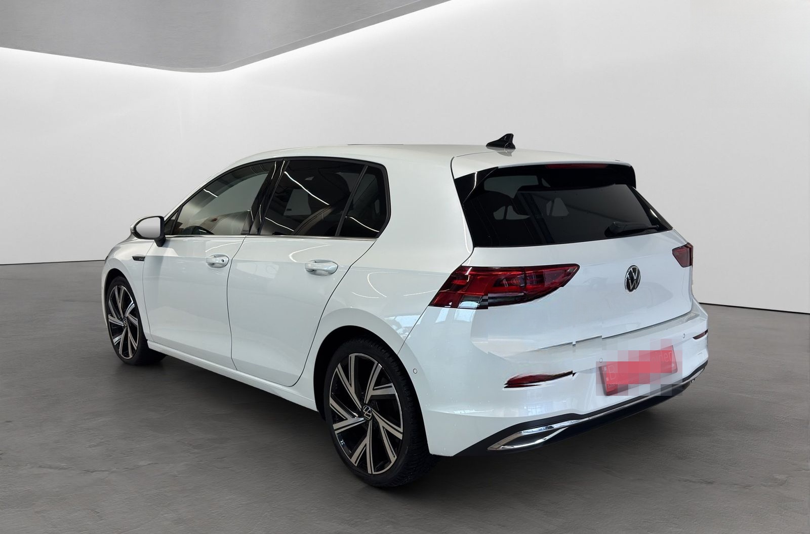 Volkswagen Golf 2.0 TSI DSG Style LED NAVI 18 AHK ACC KAMER foto 7