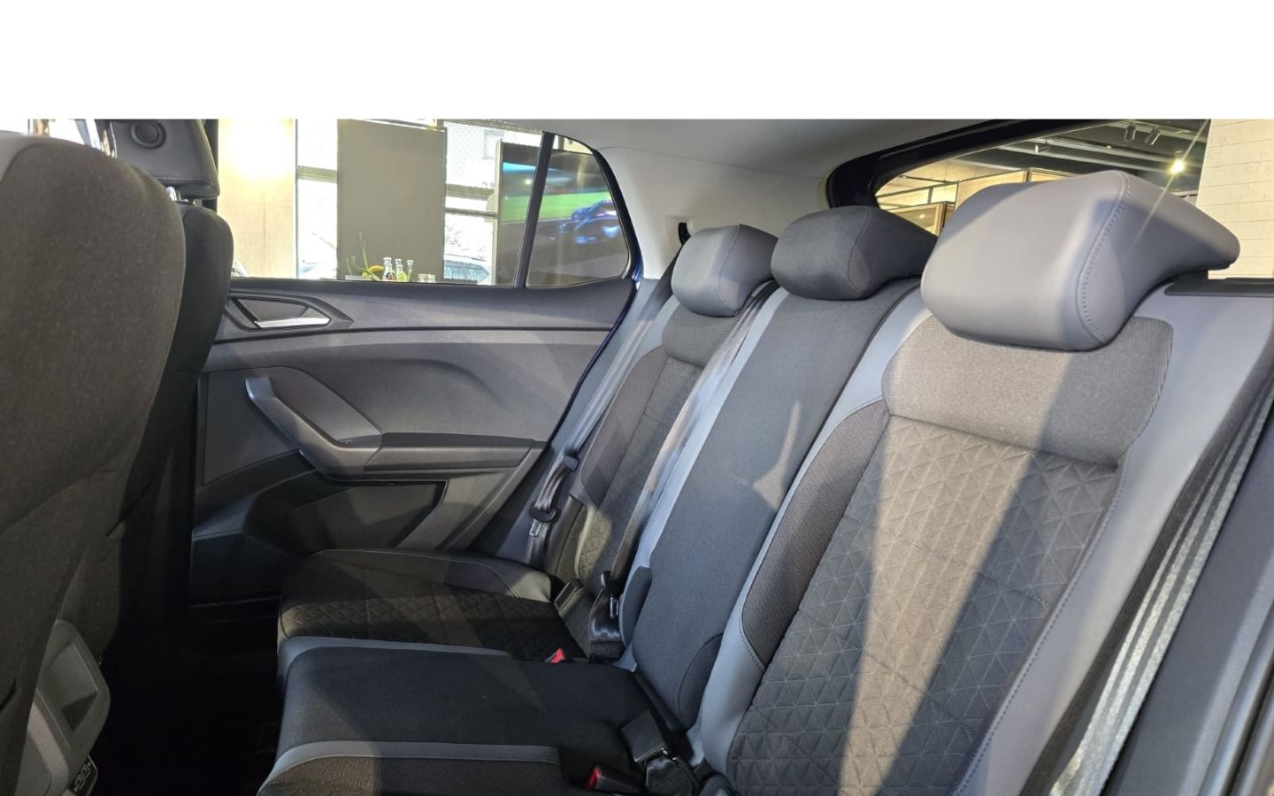 Volkswagen T-Cross Style 1.0 TSI Kamera R-Line Exterieur Si foto 10