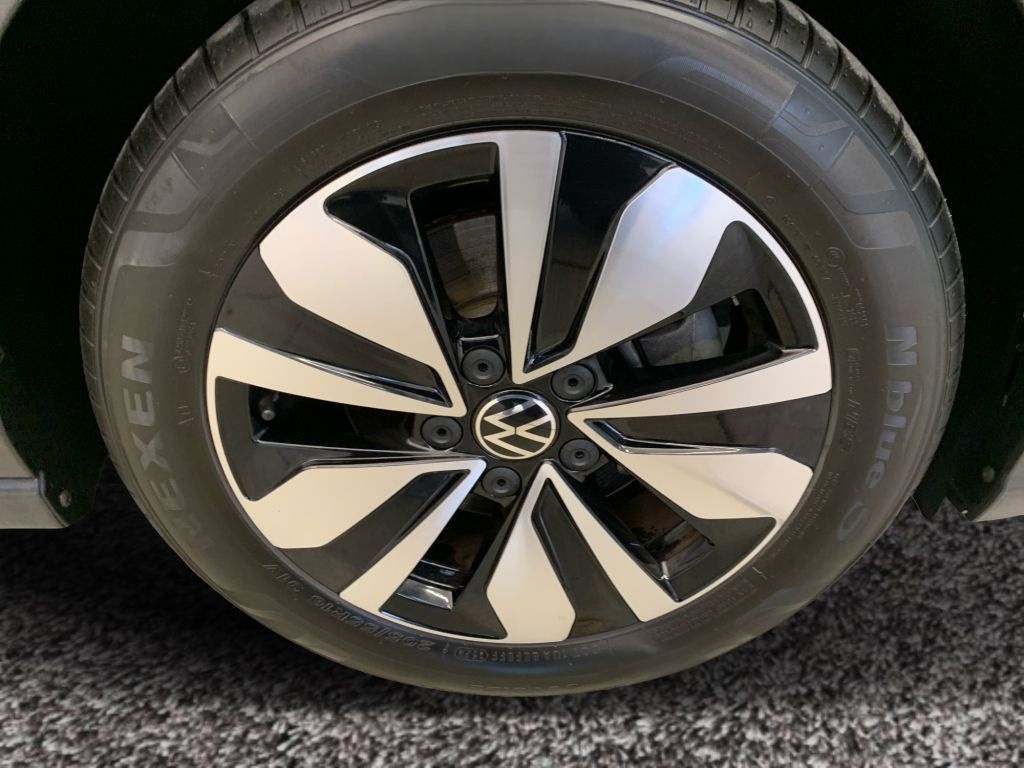 Volkswagen Golf VIII Move 1.0 eTSI DSG *LED*PDC*SHZ*TEL* foto 5