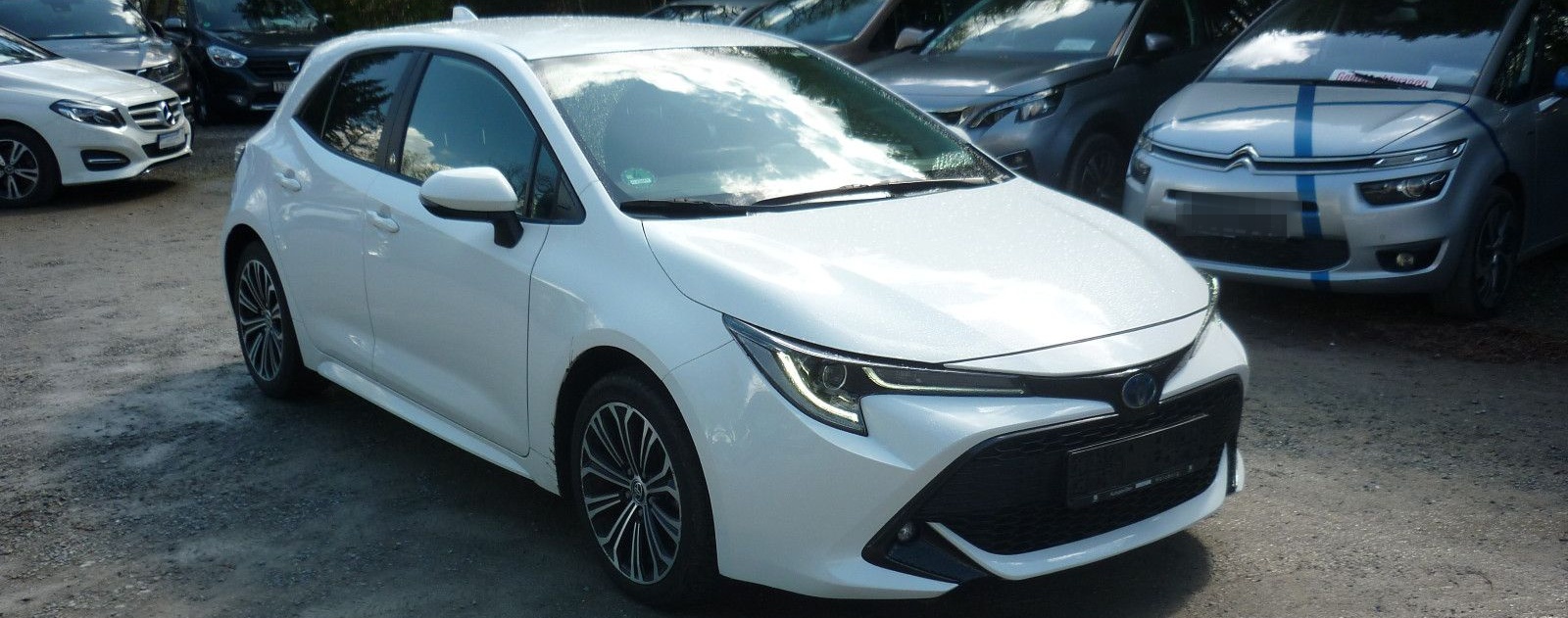 Toyota Corolla Hybrid Team D* Sitzheizung* Navi*AHK foto 3