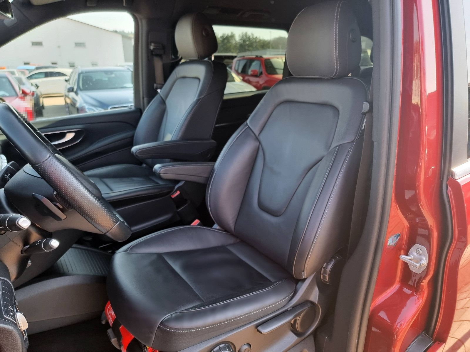 Mercedes-Benz V300 lang Sport-Paket Leder Nav LED 360° 7-Sitze foto 8