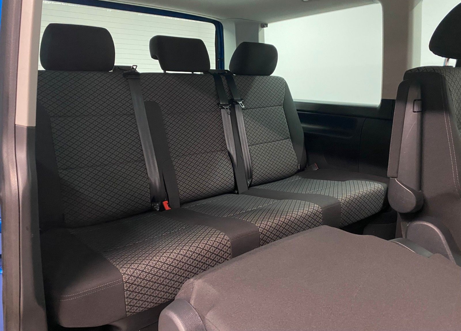 Volkswagen T6.1 Multivan Trendline 2,0l TDI 110kW 6-Gang foto 17