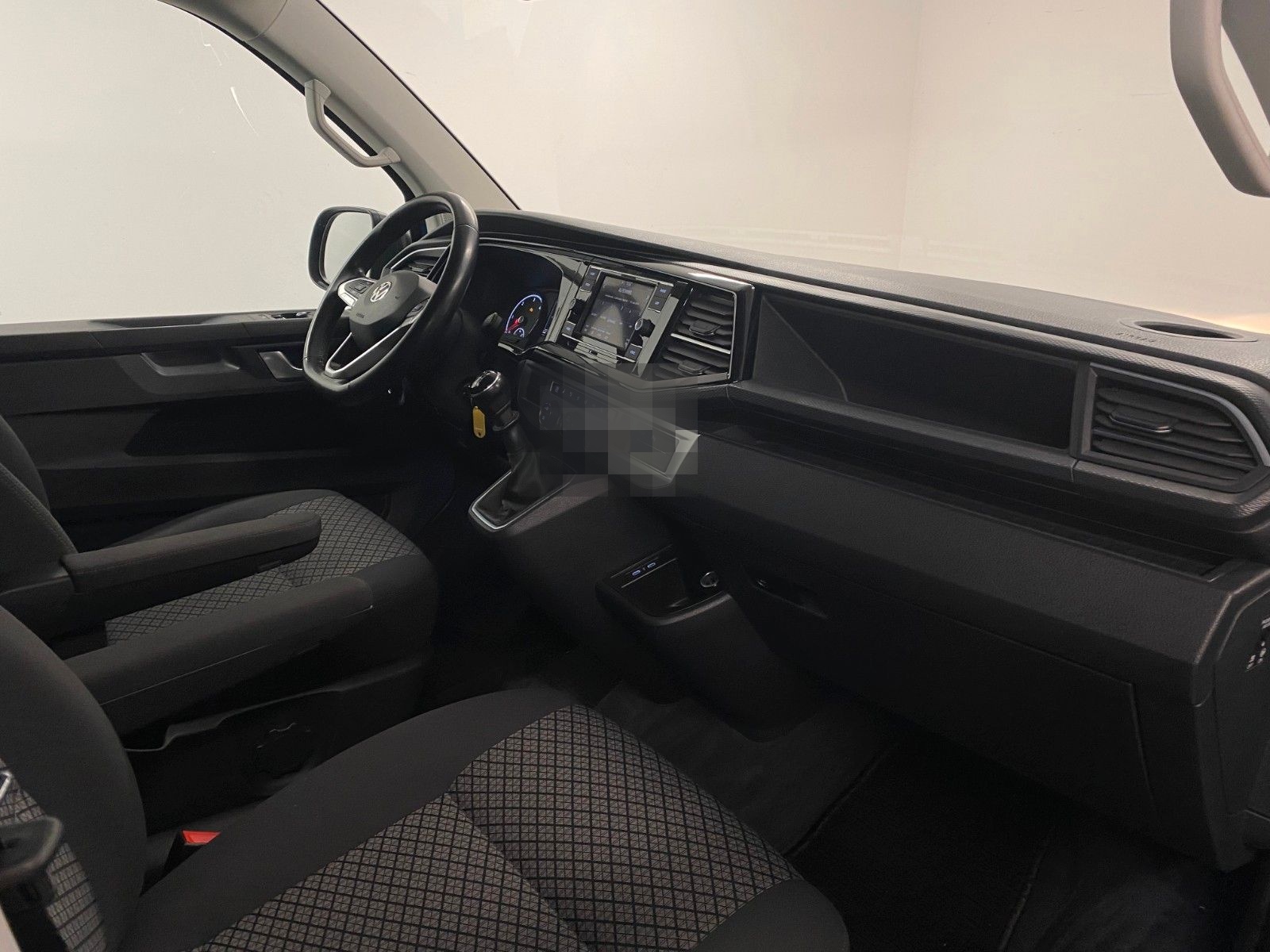 Volkswagen T6.1 Multivan Trendline 2,0l TDI 110kW 6-Gang foto 9