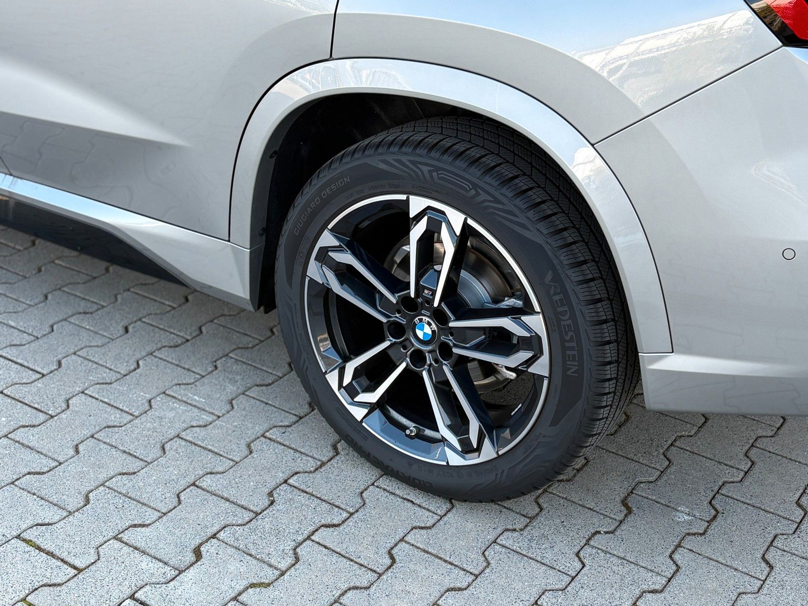 BMW X1 18 d sDrive M Sport/Pano foto 10