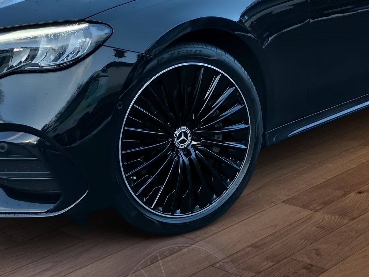 Mercedes-Benz E 220 d 4M T AMG AHK Night WinterP AmbientePlus foto 2