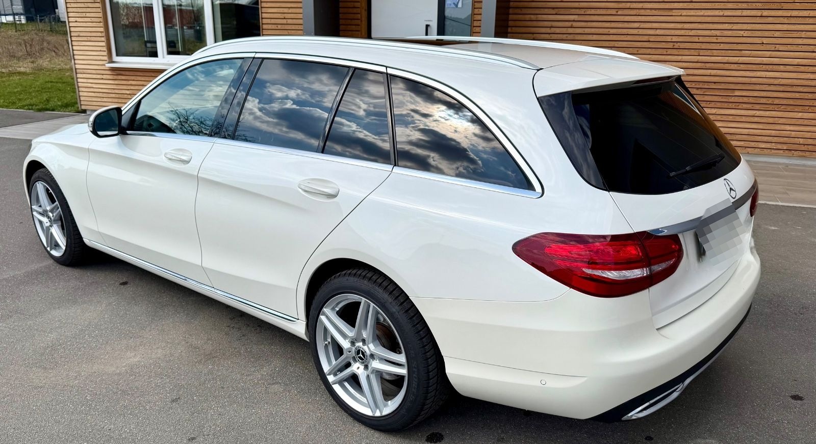 Mercedes-Benz C 250 d T Autom. - foto 2
