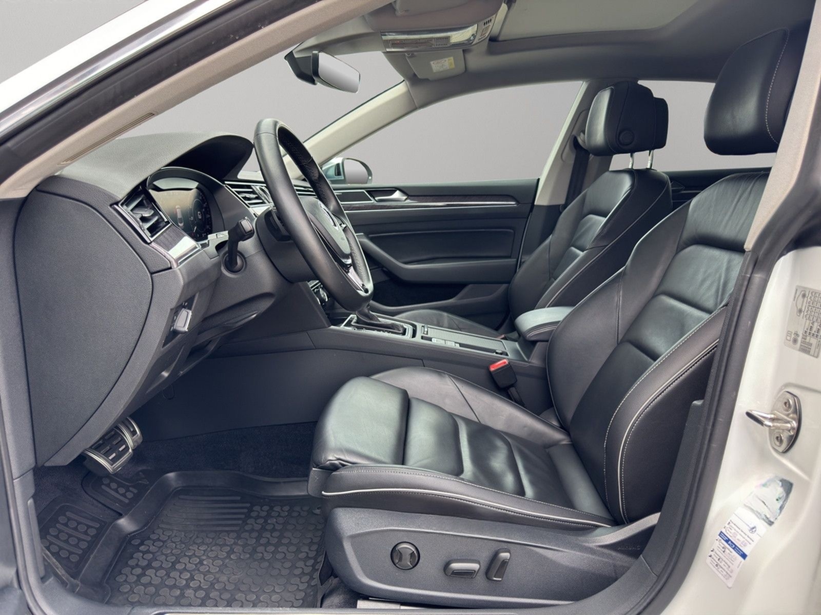 Volkswagen Arteon Elegance 4Motion*Massage*Kamera*Dynaudio* foto 9
