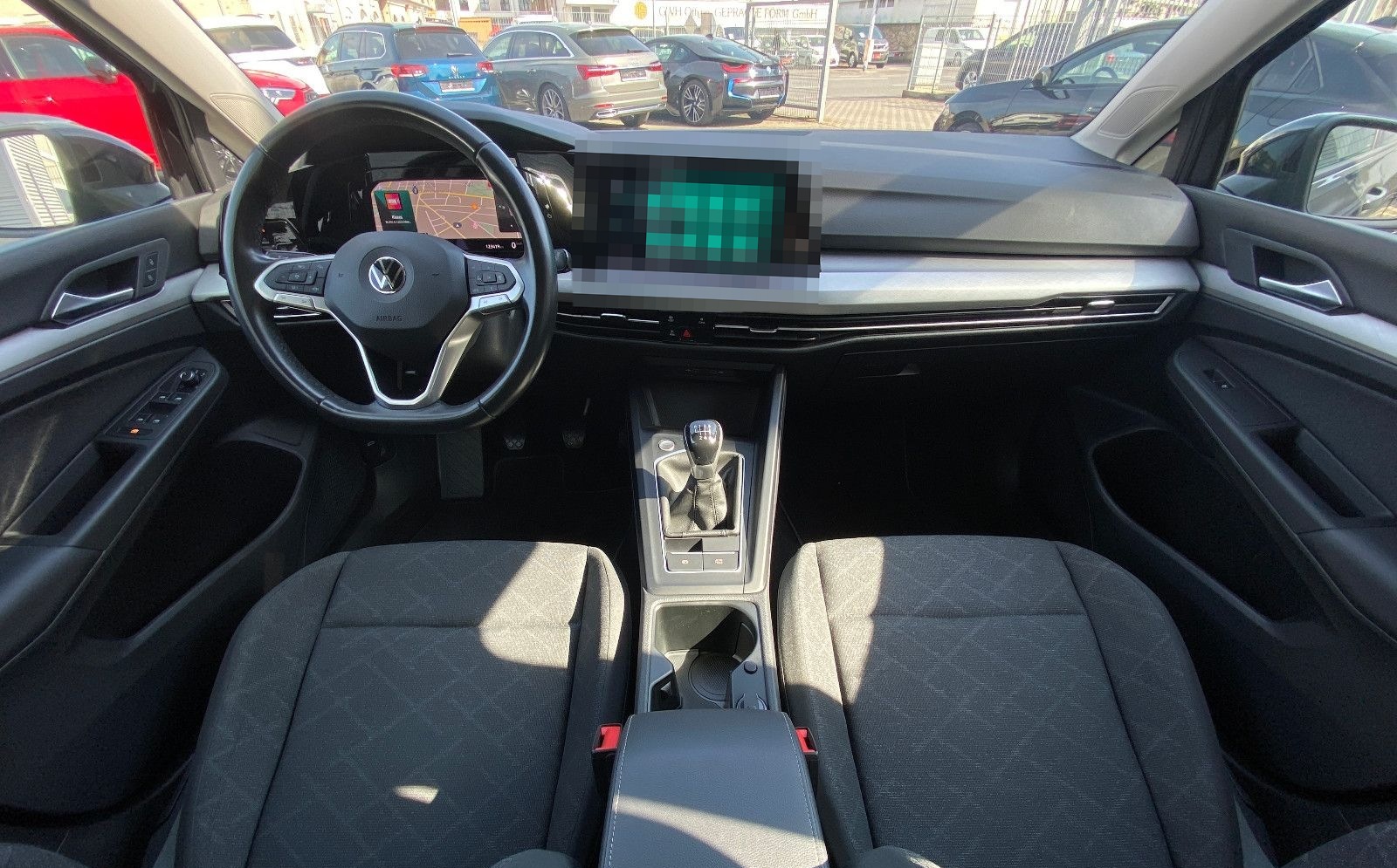 Volkswagen Golf VIII Lim. Life ACC/Virtual/Ambiente/Assiste foto 11