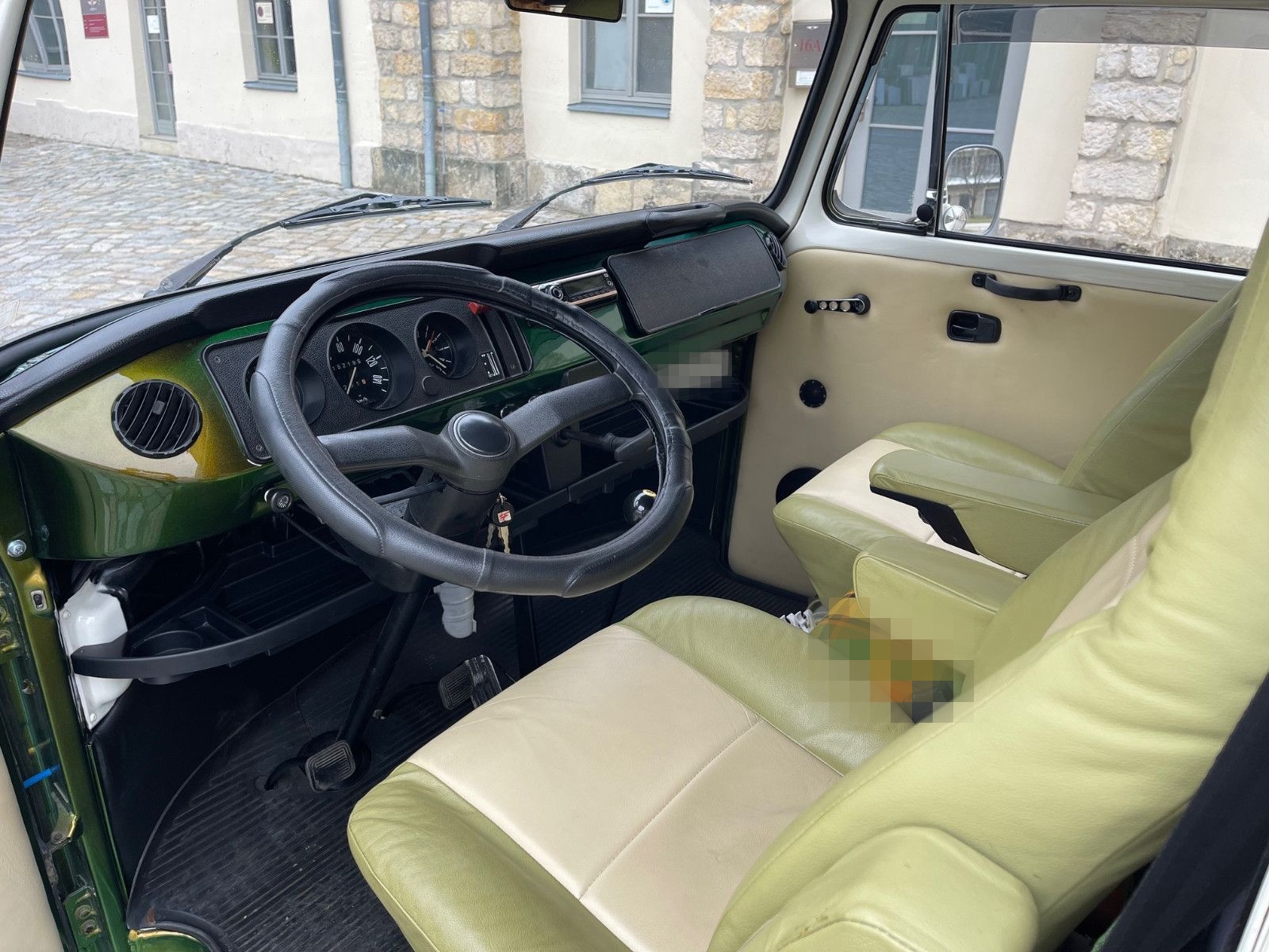 Volkswagen T2, 2l Flachmotor, sehr guter Zustand foto 16