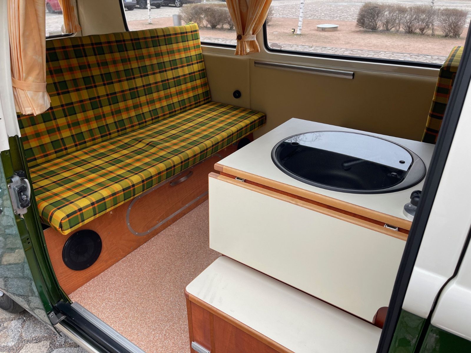 Volkswagen T2, 2l Flachmotor, sehr guter Zustand foto 20