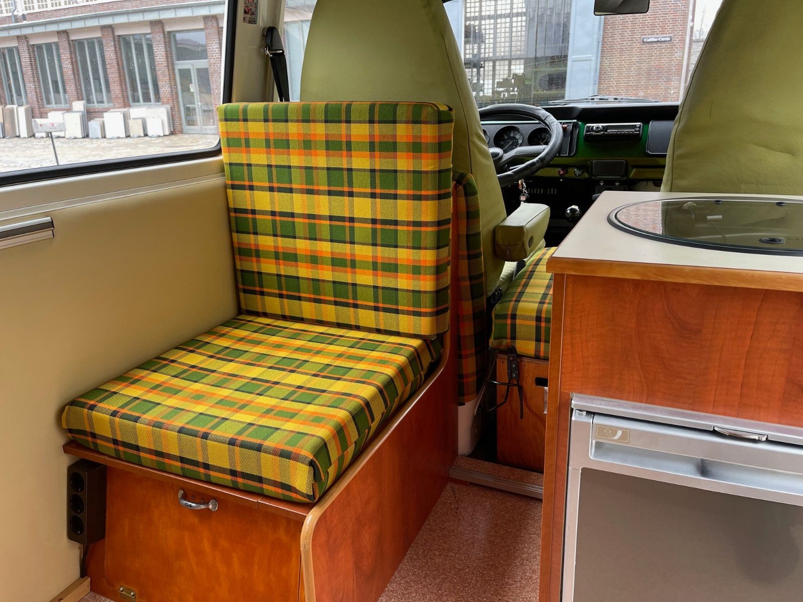 Volkswagen T2, 2l Flachmotor, sehr guter Zustand foto 22