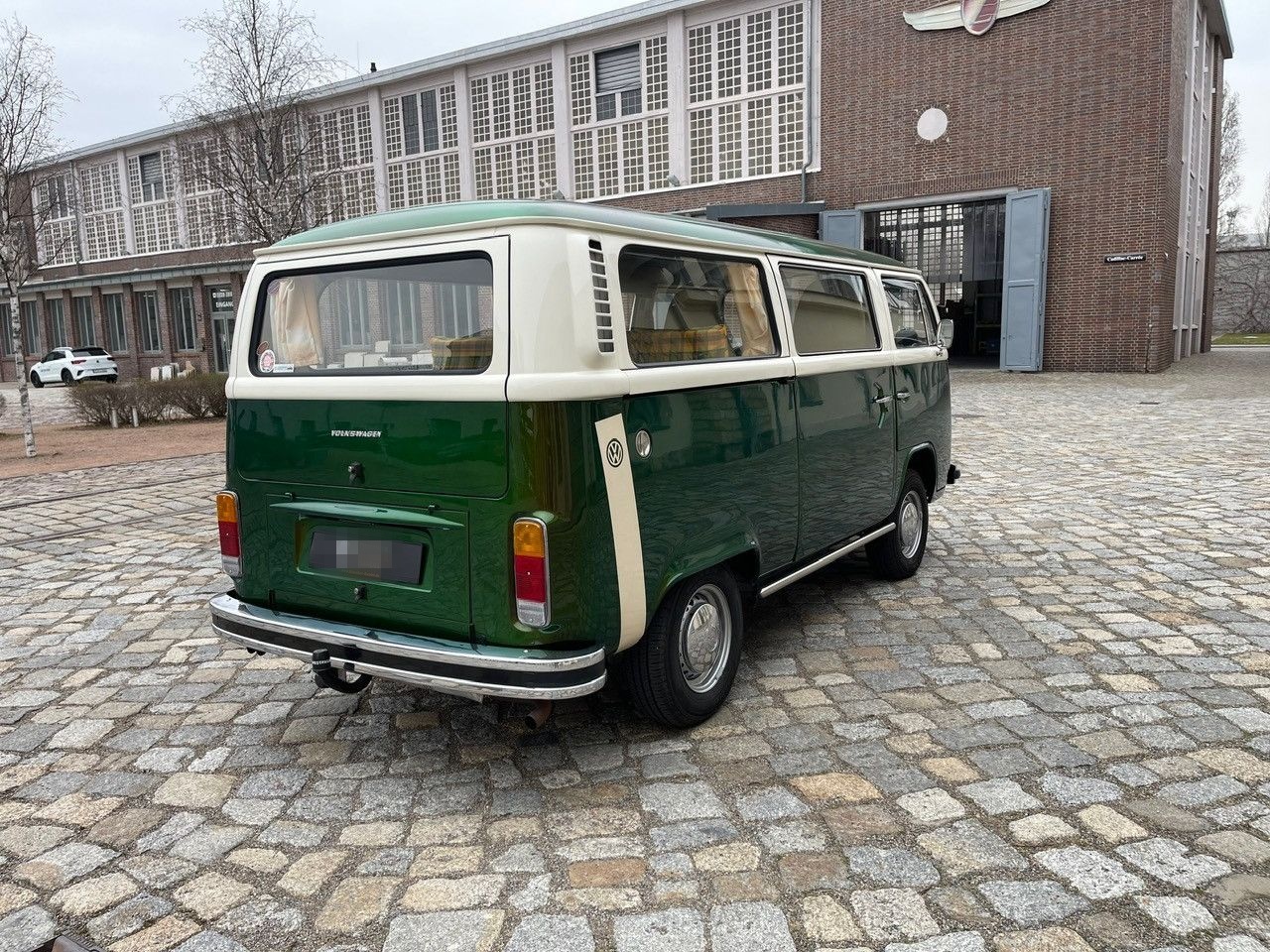 Volkswagen T2, 2l Flachmotor, sehr guter Zustand foto 7