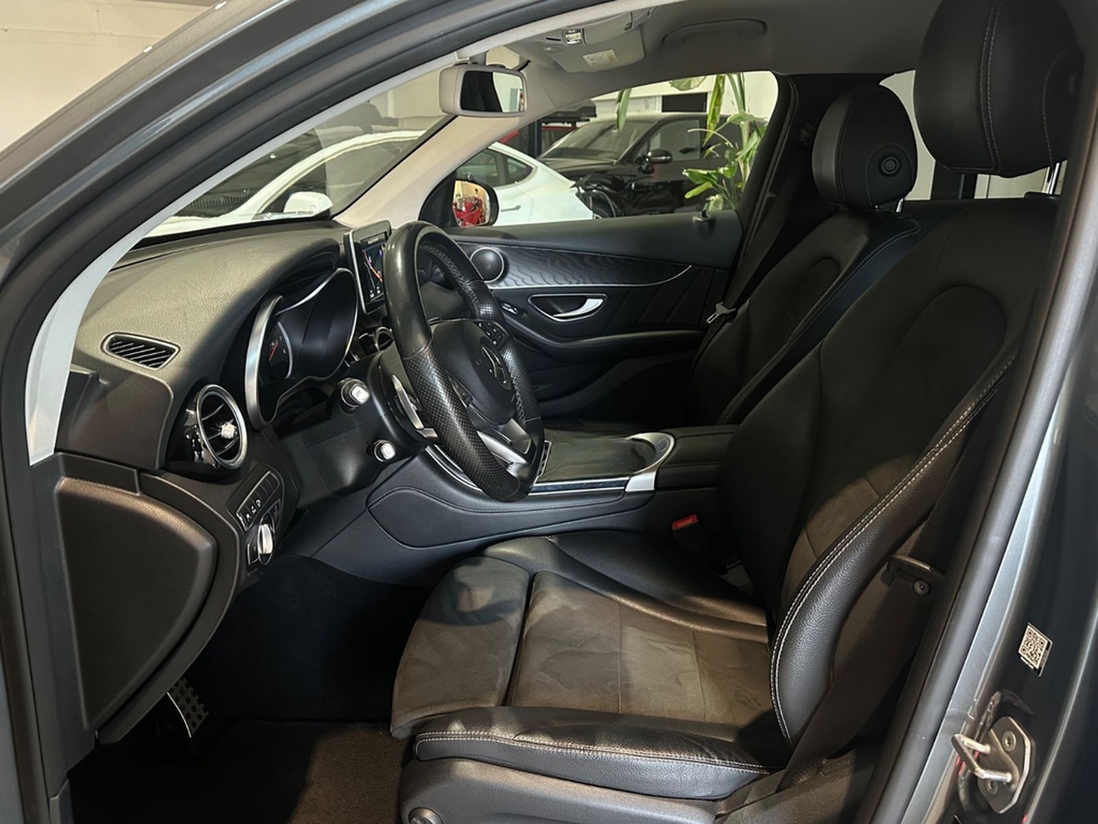 Mercedes-Benz GLC 250 4Matic Coupe*AMG-Line,Night,360°,AHK,LED foto 14