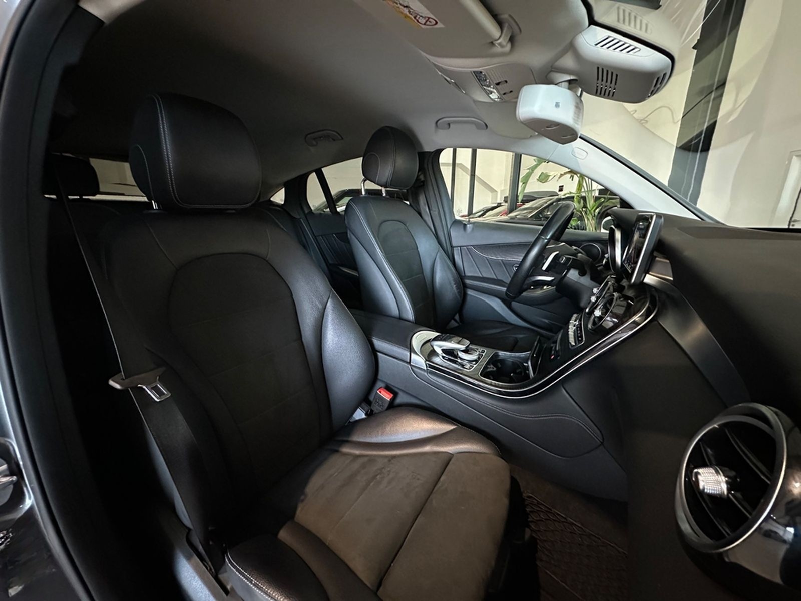 Mercedes-Benz GLC 250 4Matic Coupe*AMG-Line,Night,360°,AHK,LED foto 23