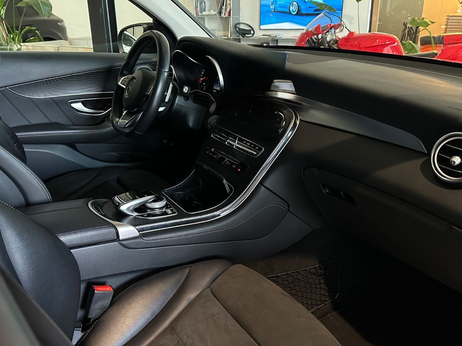 Mercedes-Benz GLC 250 4Matic Coupe*AMG-Line,Night,360°,AHK,LED foto 25