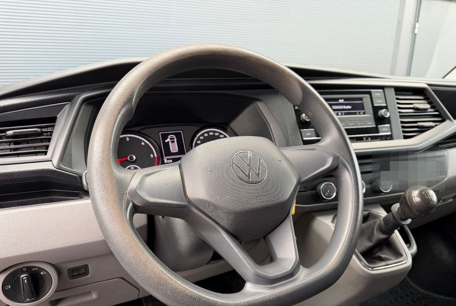 Volkswagen T6.1 Transporter lang*3 Sitze*Klima*AHK*1. Hand* foto 12