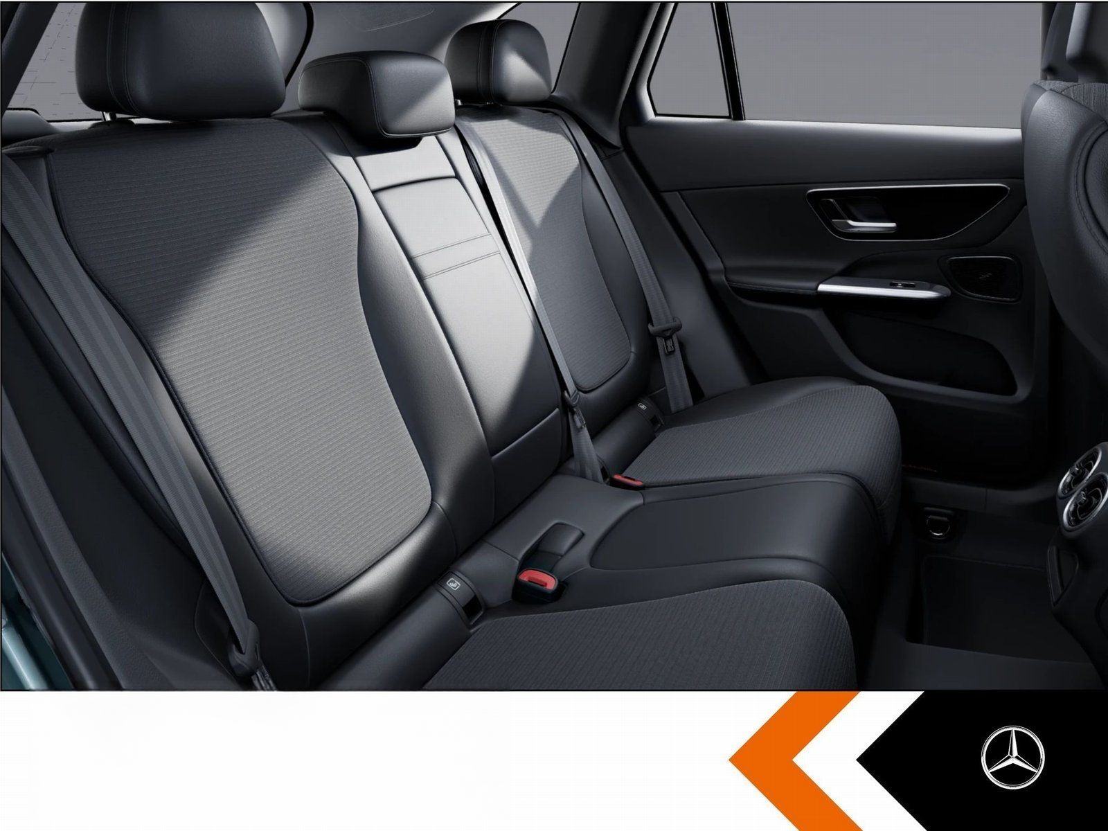 Mercedes-Benz GLC 300 e 4M AVANTG+DSTR+PANO+AHK+SOUND+LED+TOTW foto 12