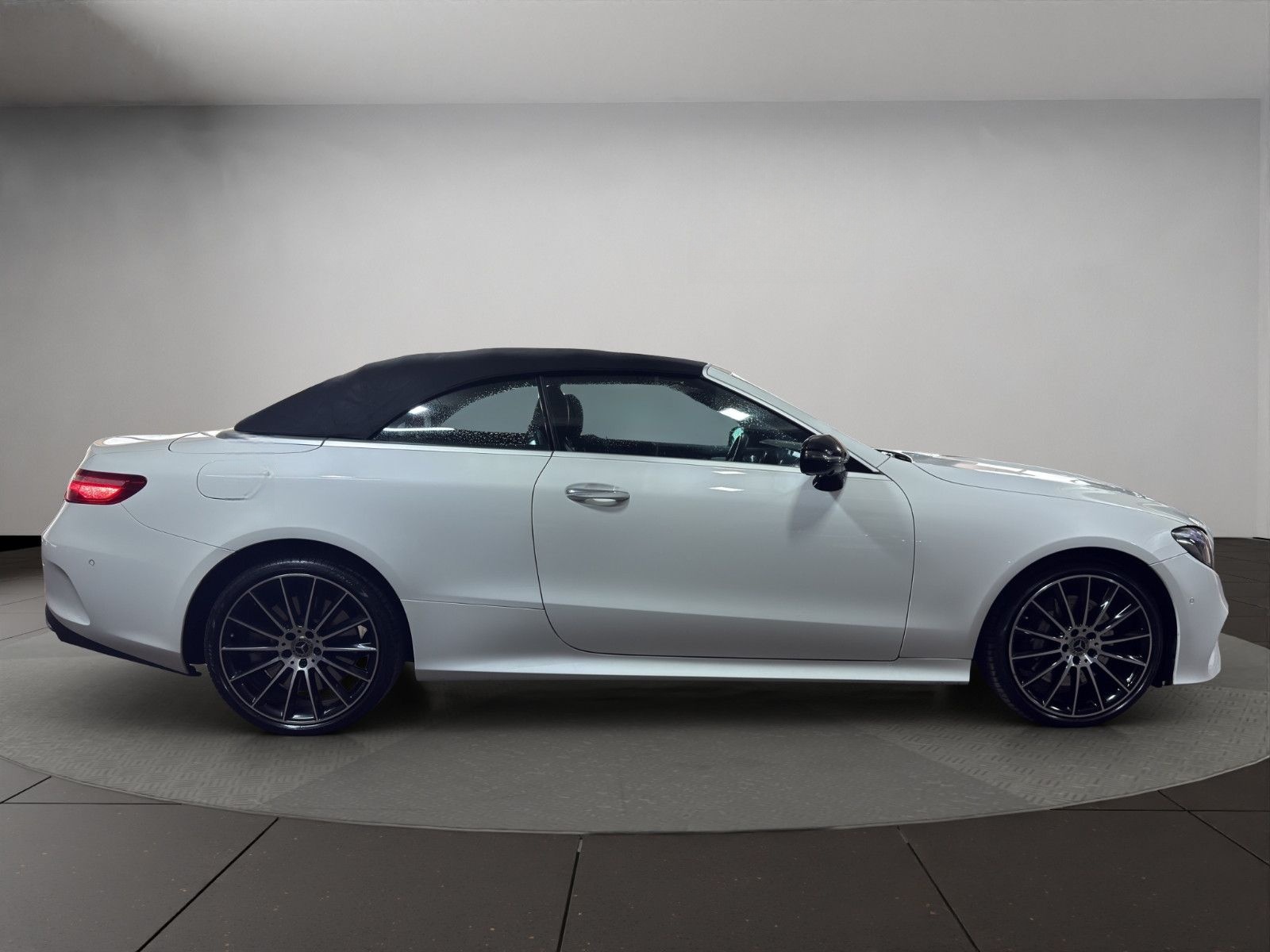 Mercedes-Benz E 450  4MATIC/CABRIO/AMG/BURM/360/Distr./Massage foto 6
