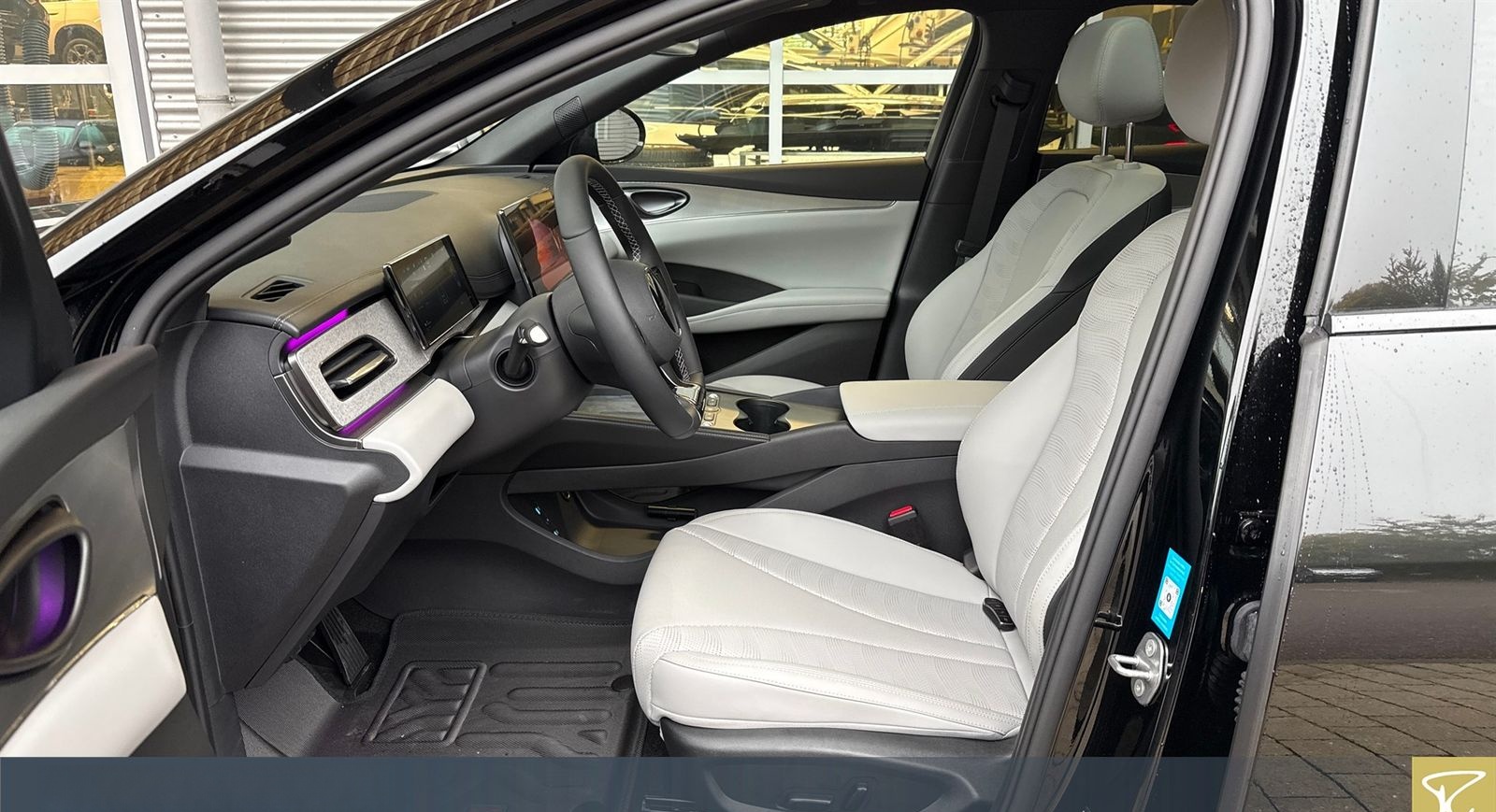 BYD Seal 6 DM-i Tou Comfort SkyLou,Navi,eSD,Pano,GSD foto 4