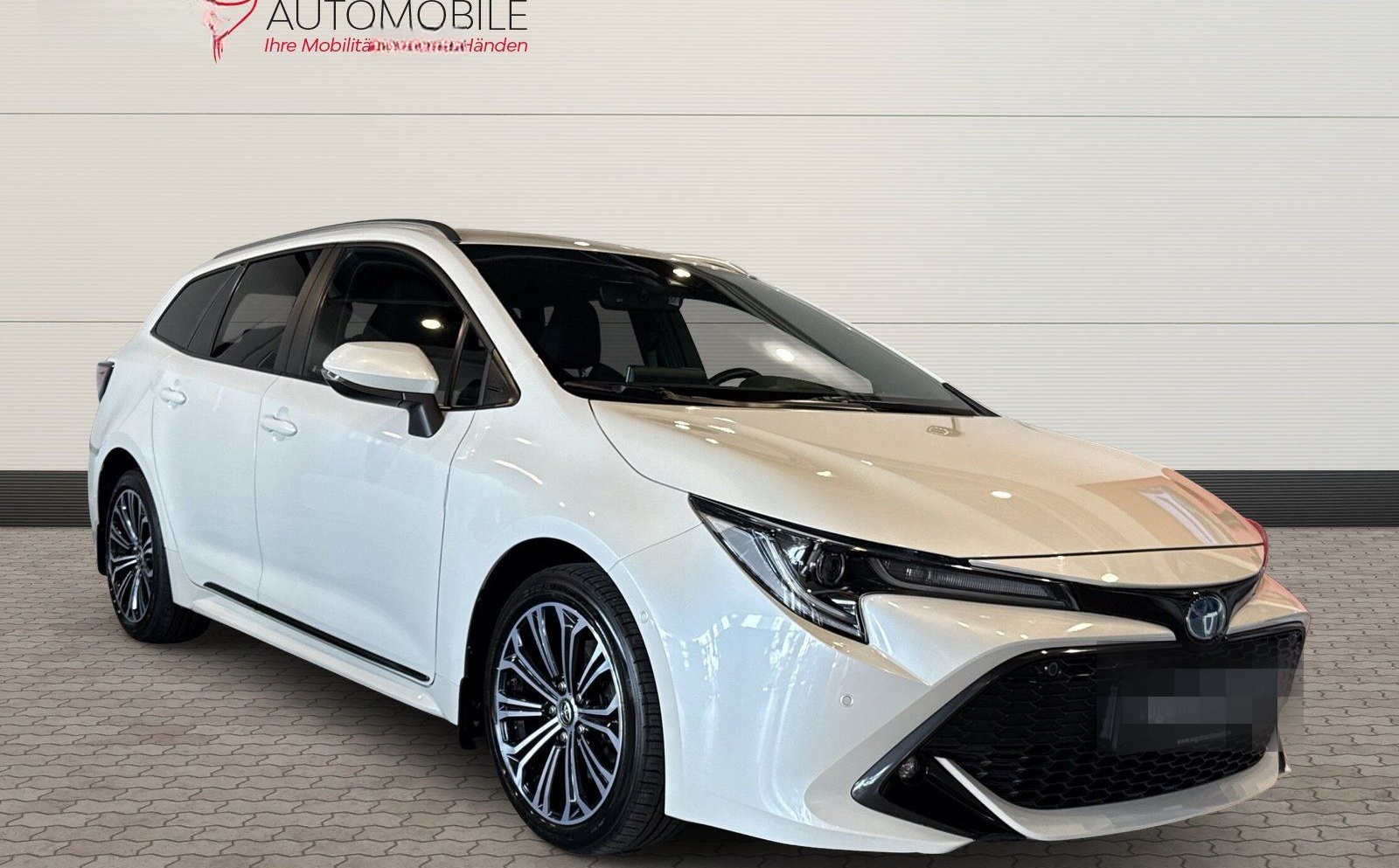 Toyota Corolla TS 2.0 Hybrid Club Kam+LED+ACC+PDC foto 3