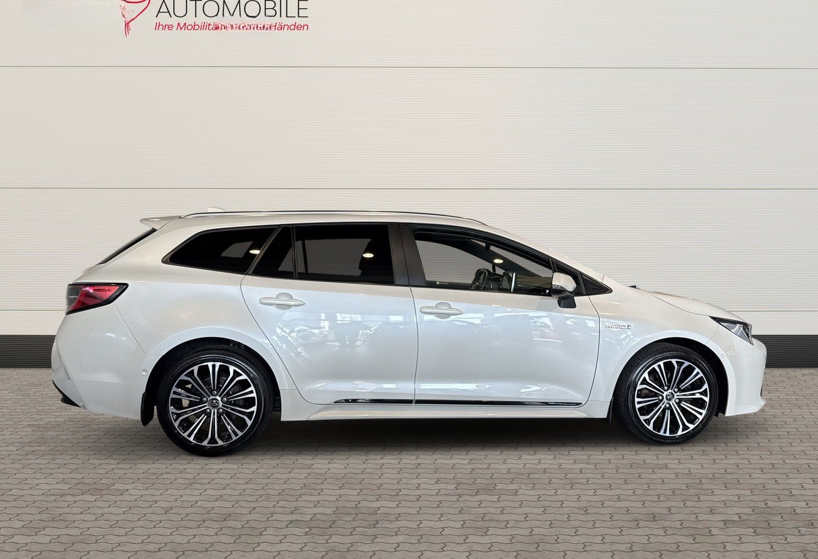 Toyota Corolla TS 2.0 Hybrid Club Kam+LED+ACC+PDC foto 4