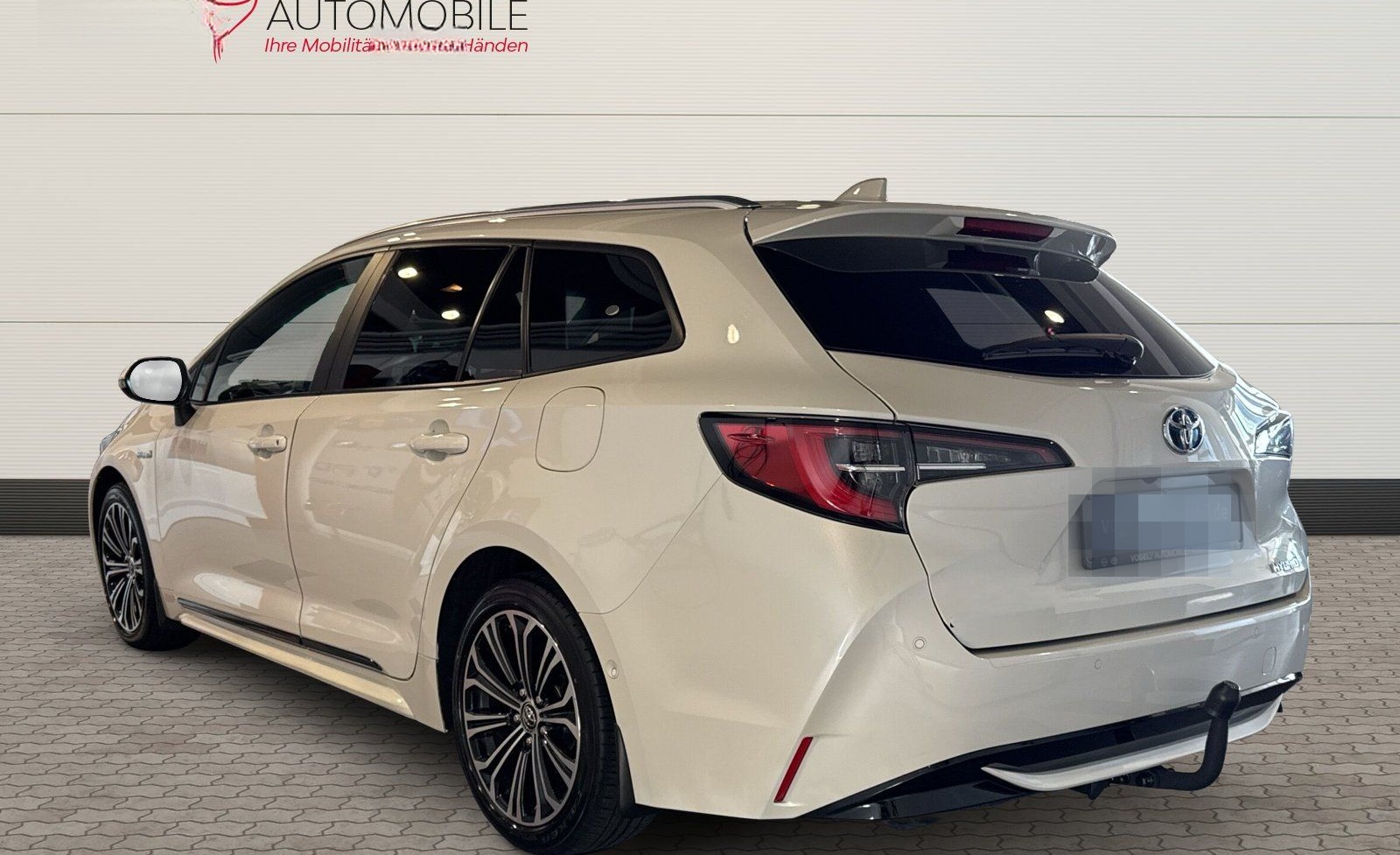 Toyota Corolla TS 2.0 Hybrid Club Kam+LED+ACC+PDC foto 7