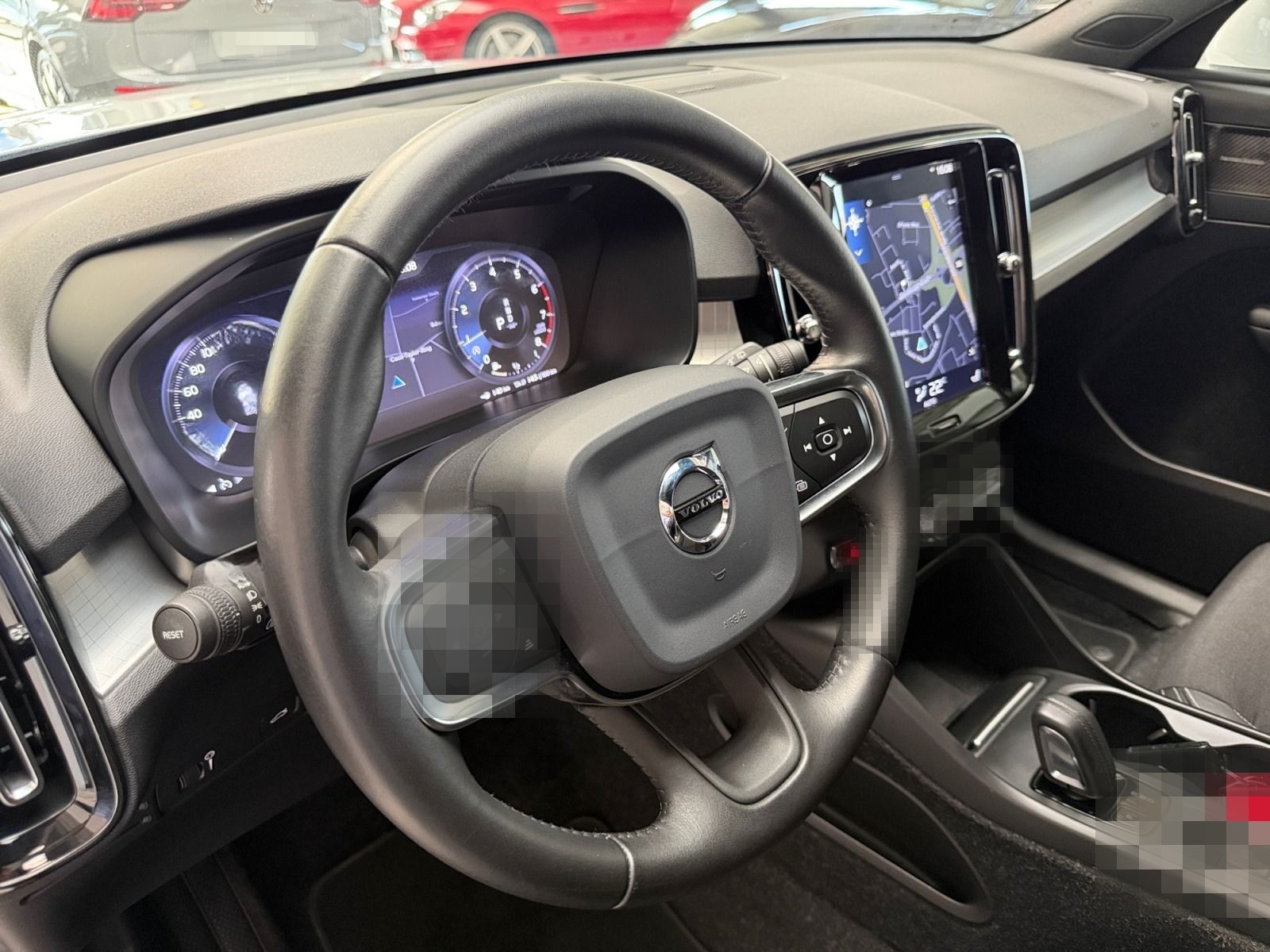 Volvo XC40 MOMENTUM AUTOMAT+NAVI+LED+KAMERA+HARMAN+TÜV foto 6