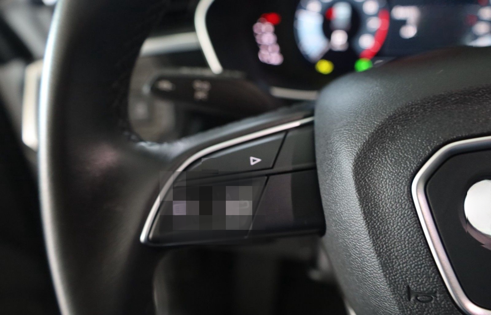 Audi Q3 35 TFSI advanced LED*Carplay* foto 18