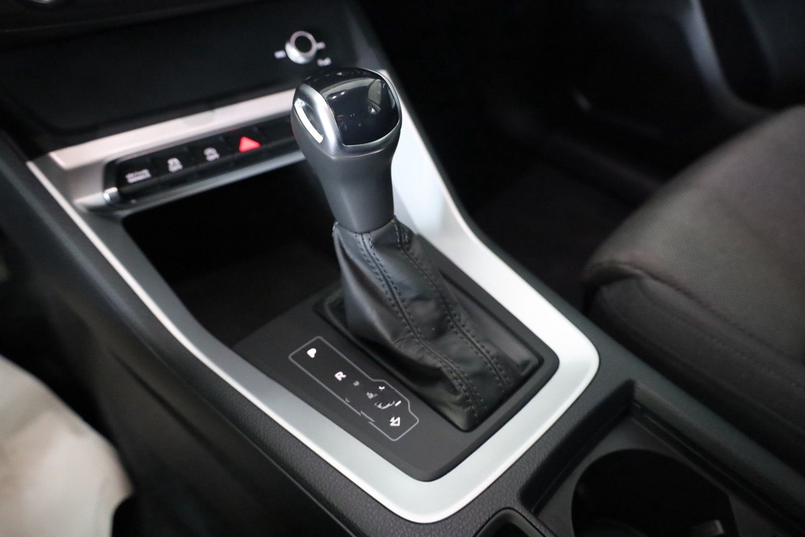 Audi Q3 35 TFSI advanced LED*Carplay* foto 22