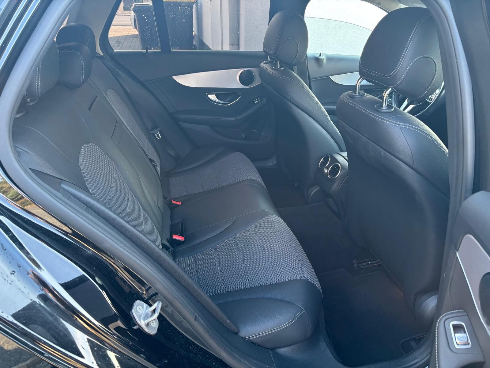 Mercedes-Benz C 220 Avantgarde LED NAVI-Groß AHK RFK SH Wipp foto 5