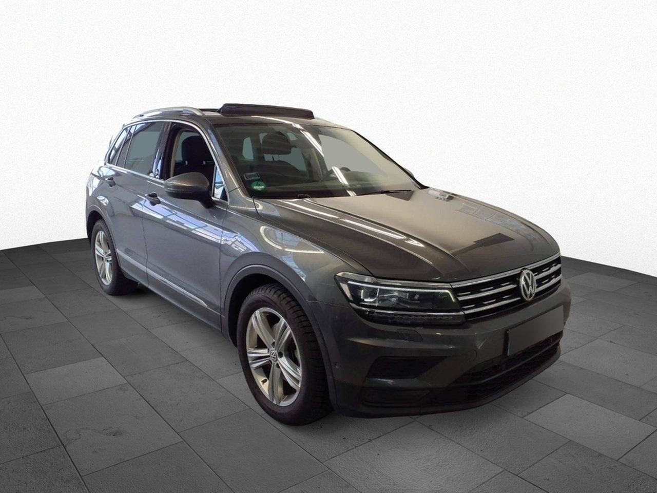 Volkswagen Tiguan SOUND 1.4 TSI DSG RFK HUD LED Pano AHK foto 11