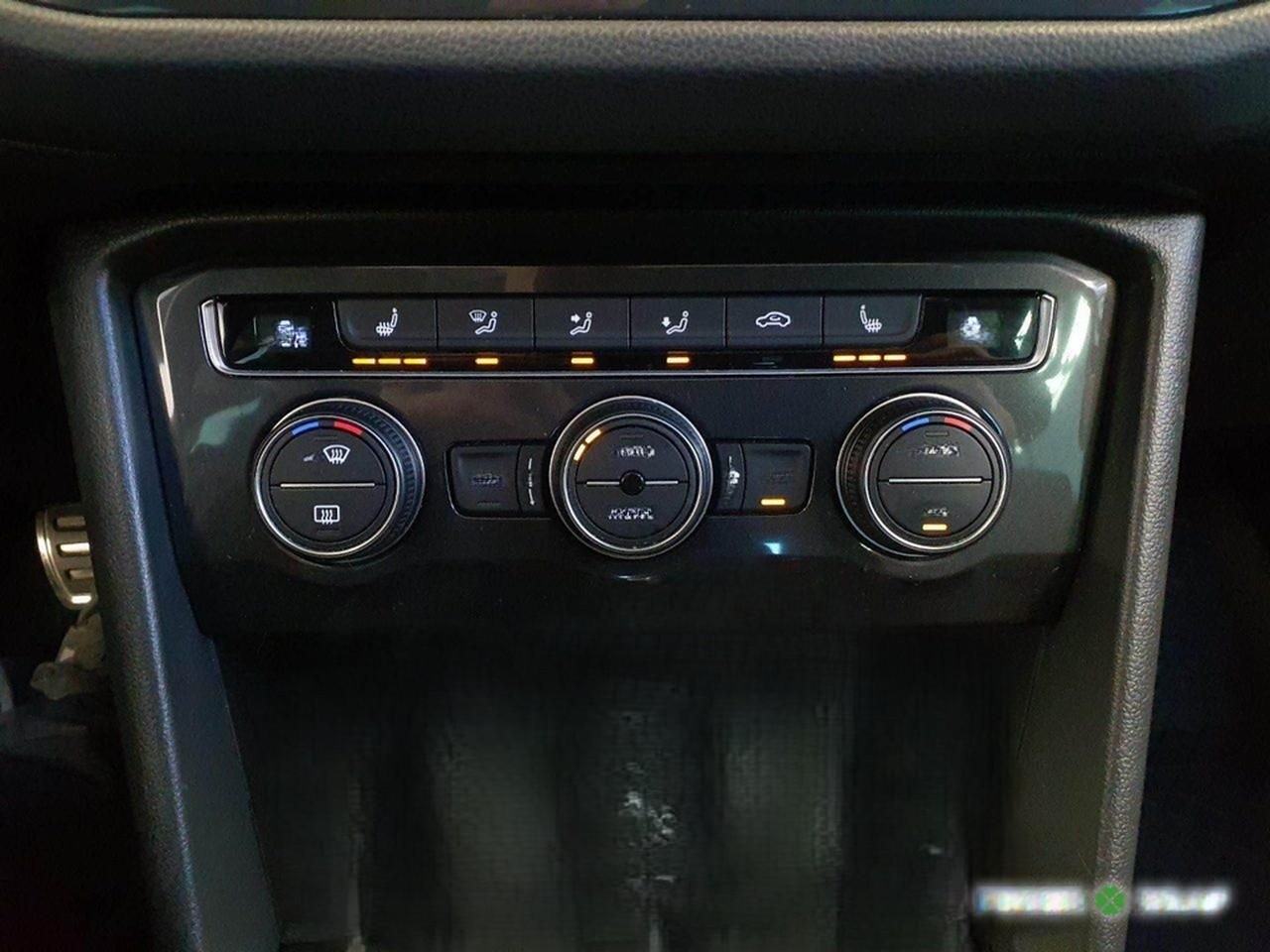 Volkswagen Tiguan SOUND 1.4 TSI DSG RFK HUD LED Pano AHK foto 5