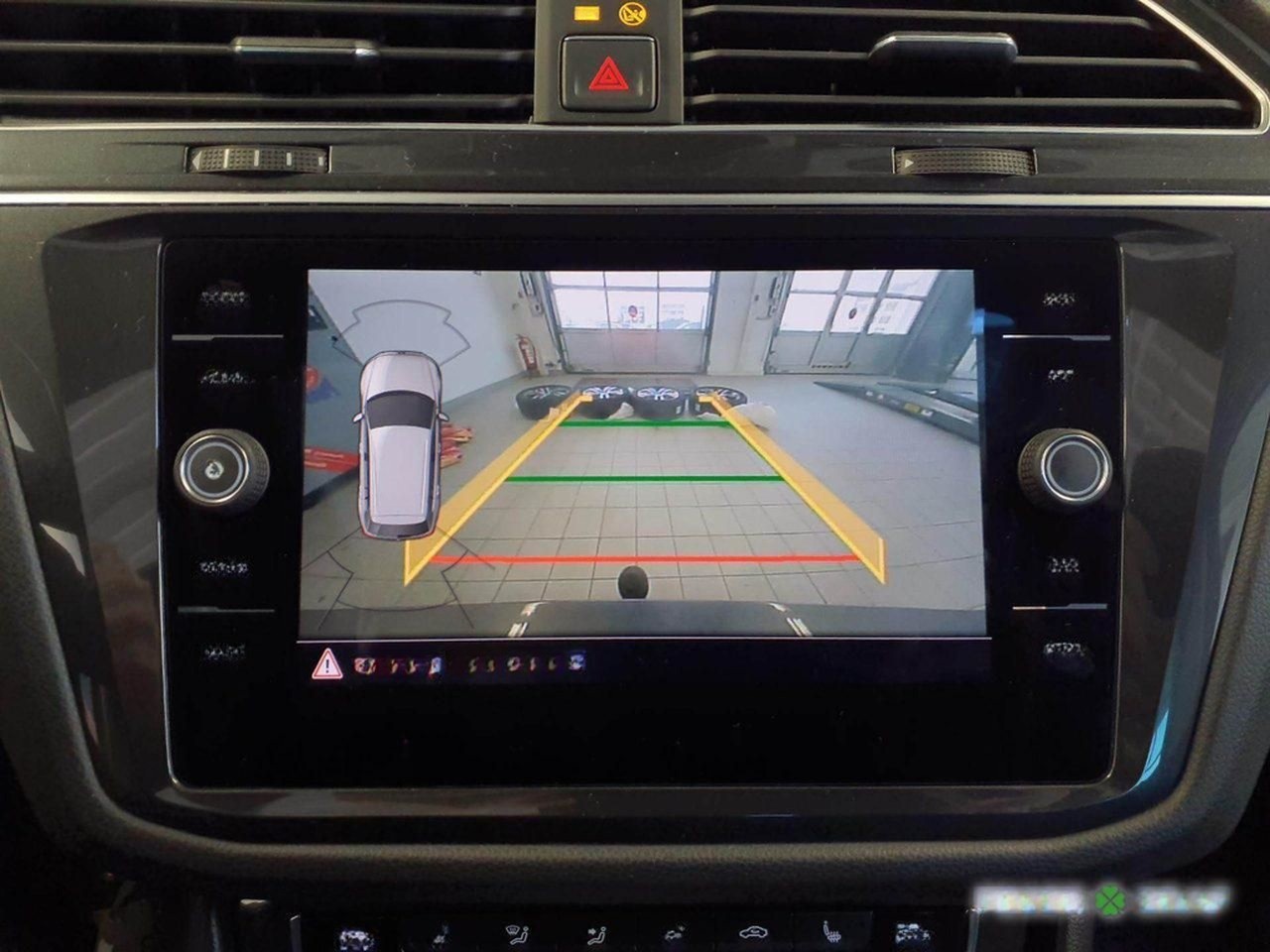 Volkswagen Tiguan SOUND 1.4 TSI DSG RFK HUD LED Pano AHK foto 6