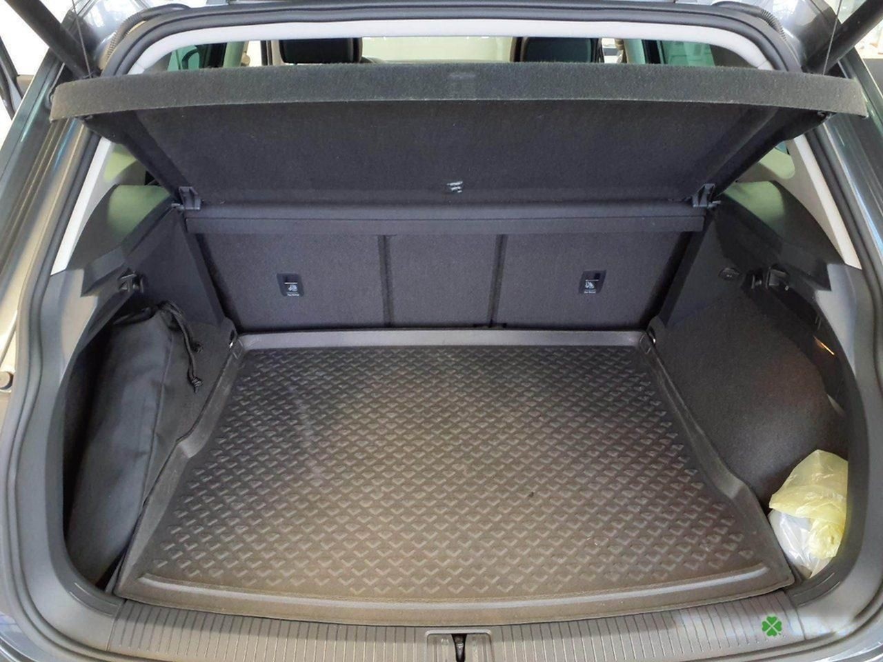 Volkswagen Tiguan SOUND 1.4 TSI DSG RFK HUD LED Pano AHK foto 10