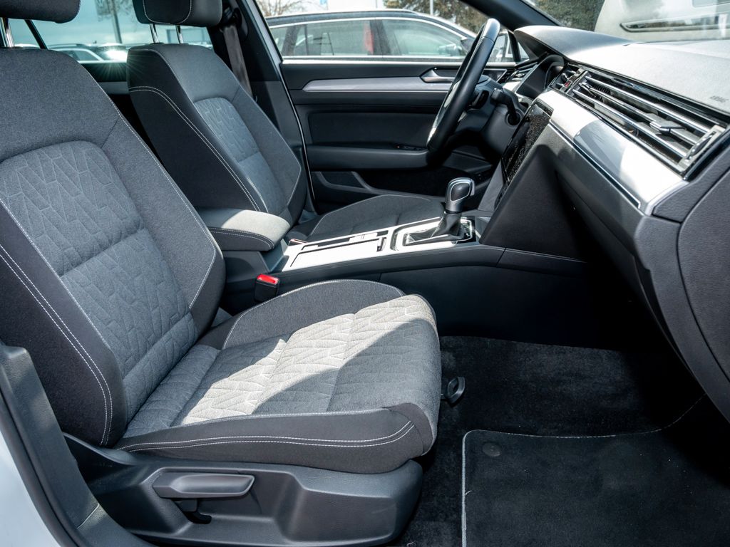 Volkswagen Passat Variant GTE 1.4 eHybrid AHK/Matrix/4xSitz foto 6