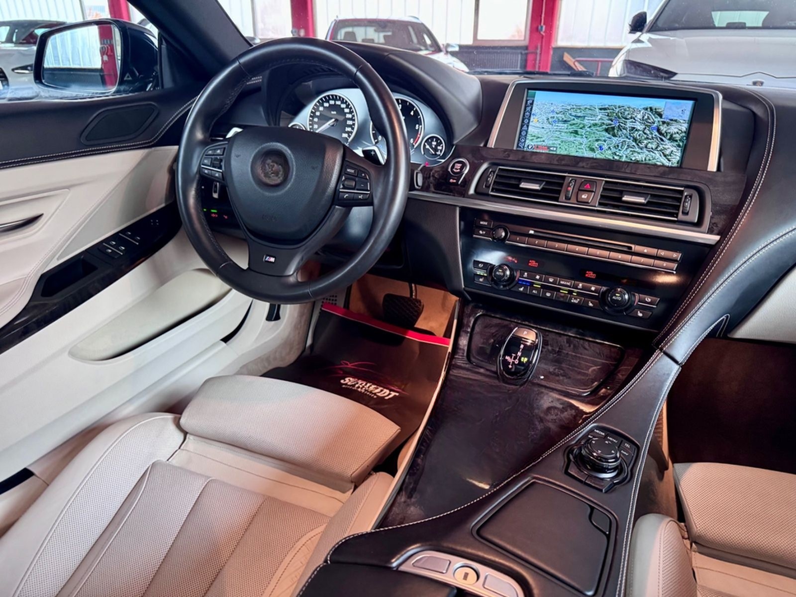 BMW 640d GranCoupé M Paket Pano LED ACC Komfortsitz foto 3